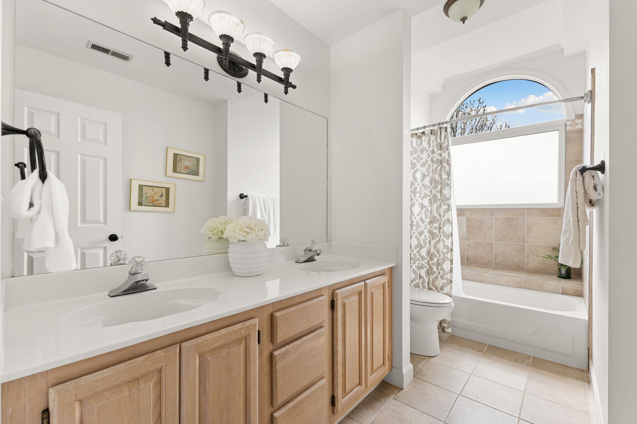 5920 Fireside Dr
