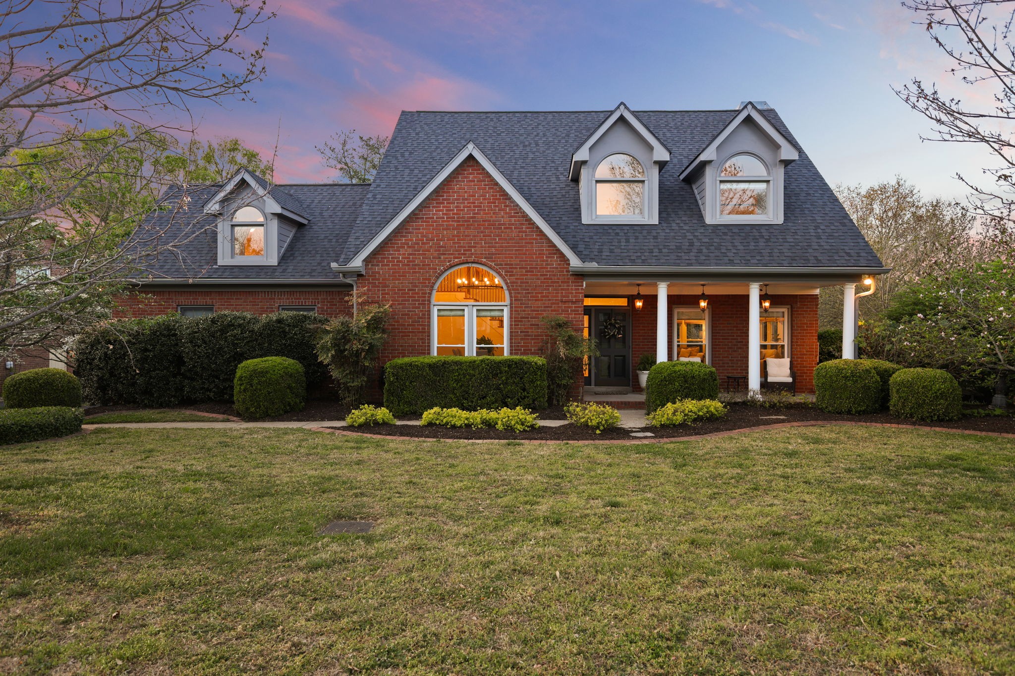 5920 Fireside Dr