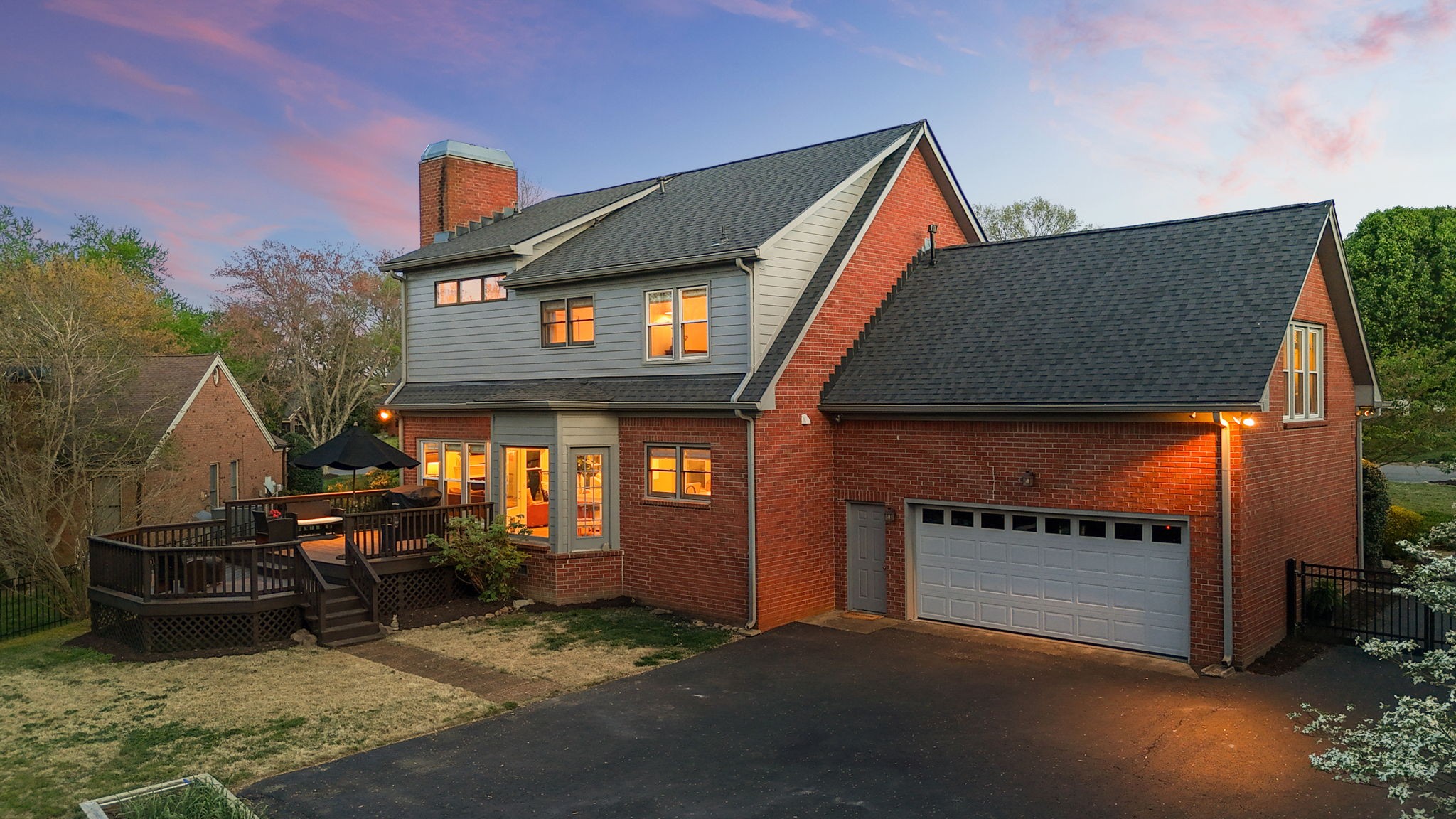 5920 Fireside Dr