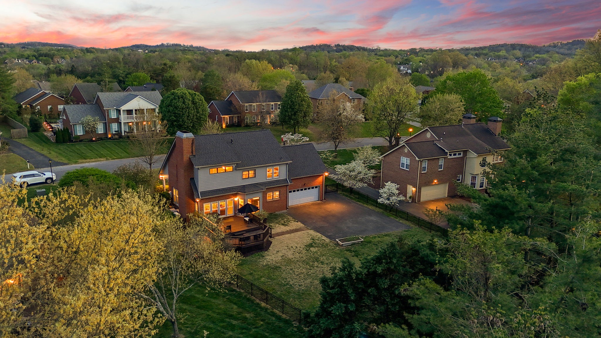 5920 Fireside Dr