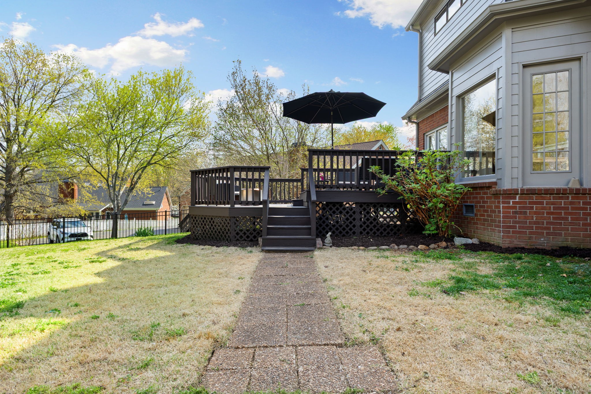 5920 Fireside Dr