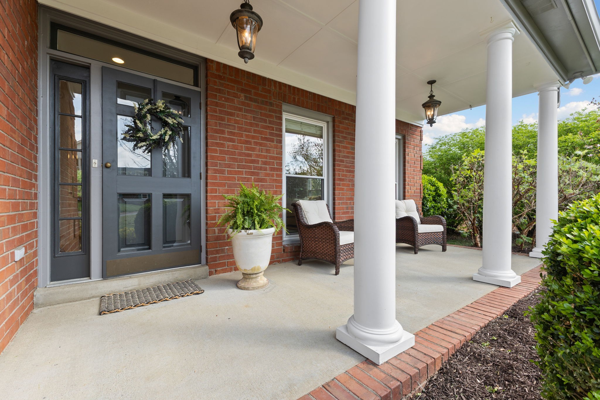 5920 Fireside Dr