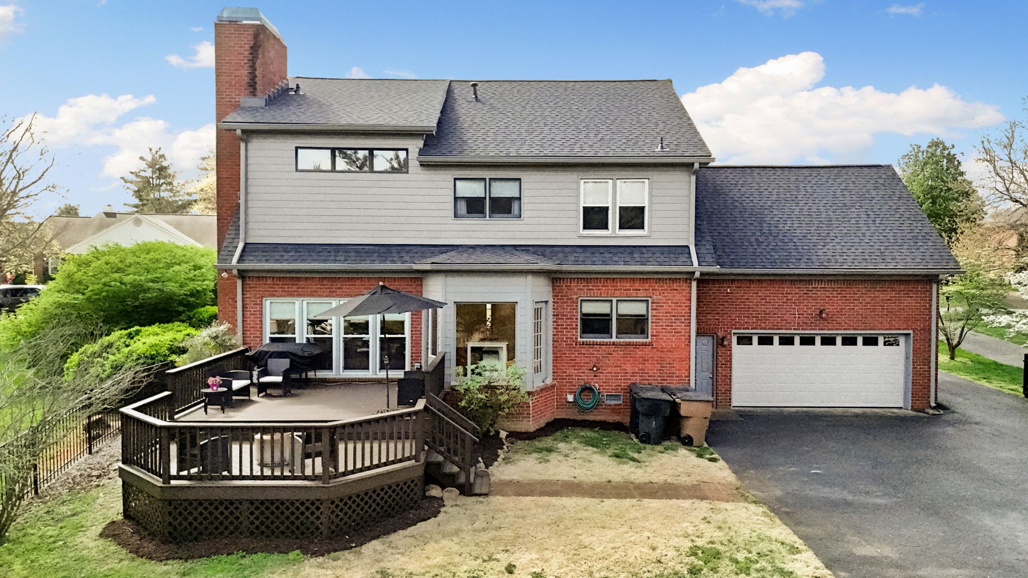 5920 Fireside Dr