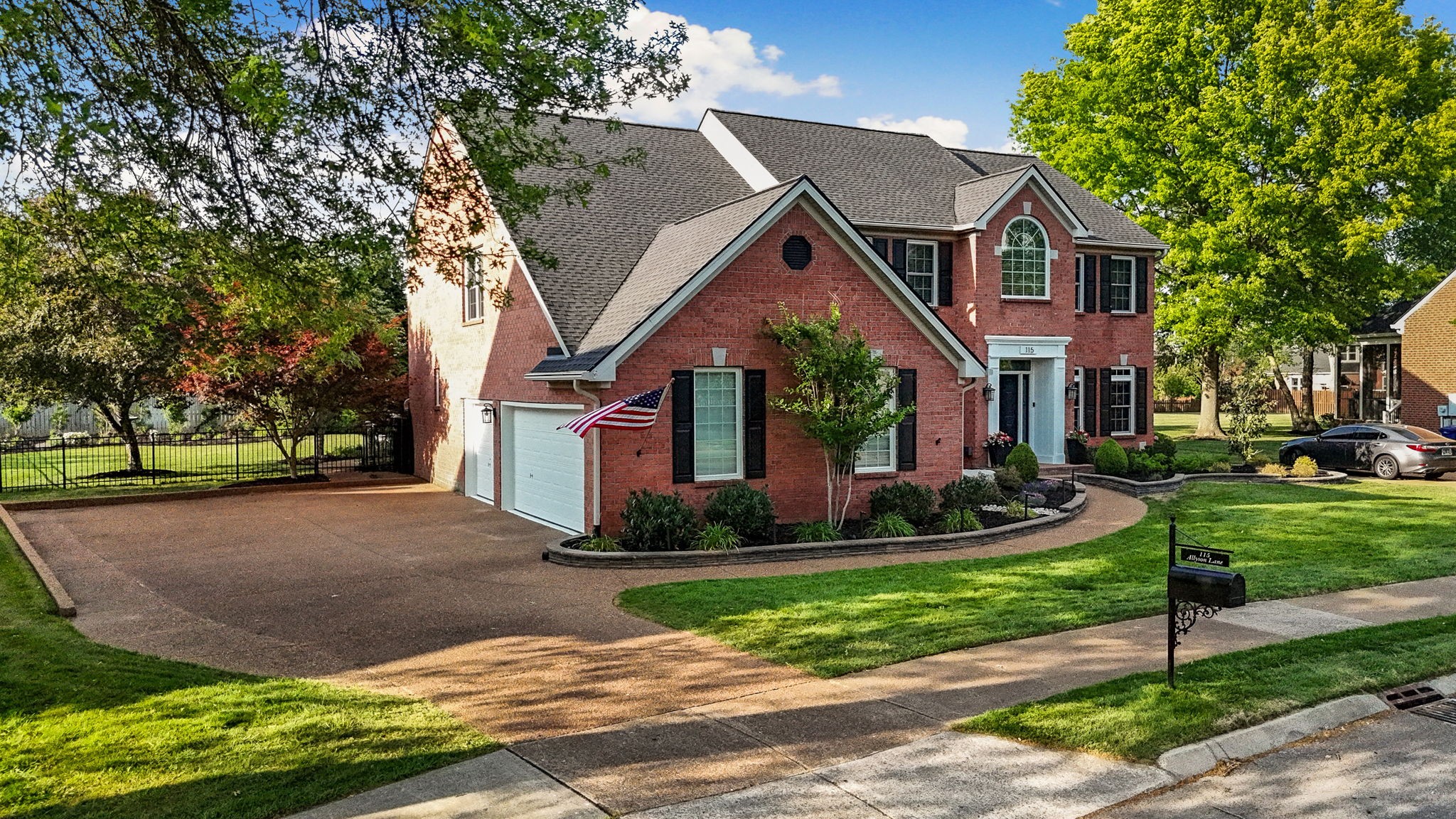 115 Allyson Ln