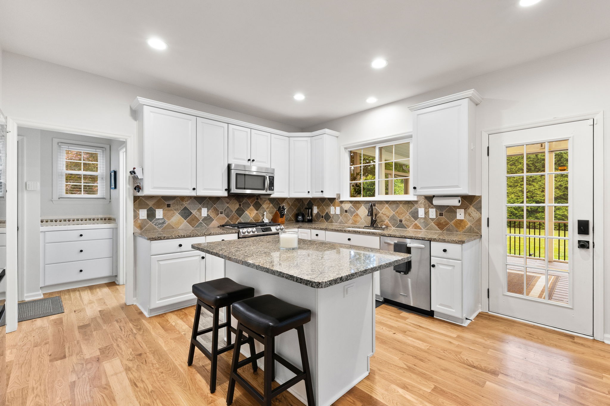 115 Allyson Ln
