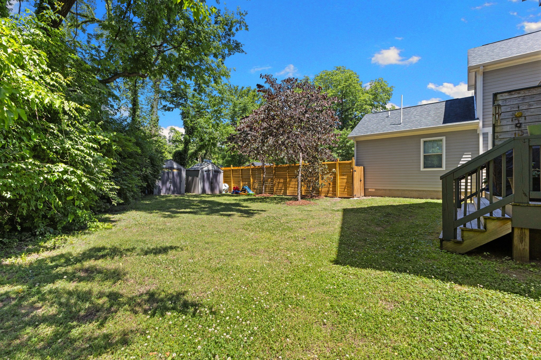 911 Cahal Ave