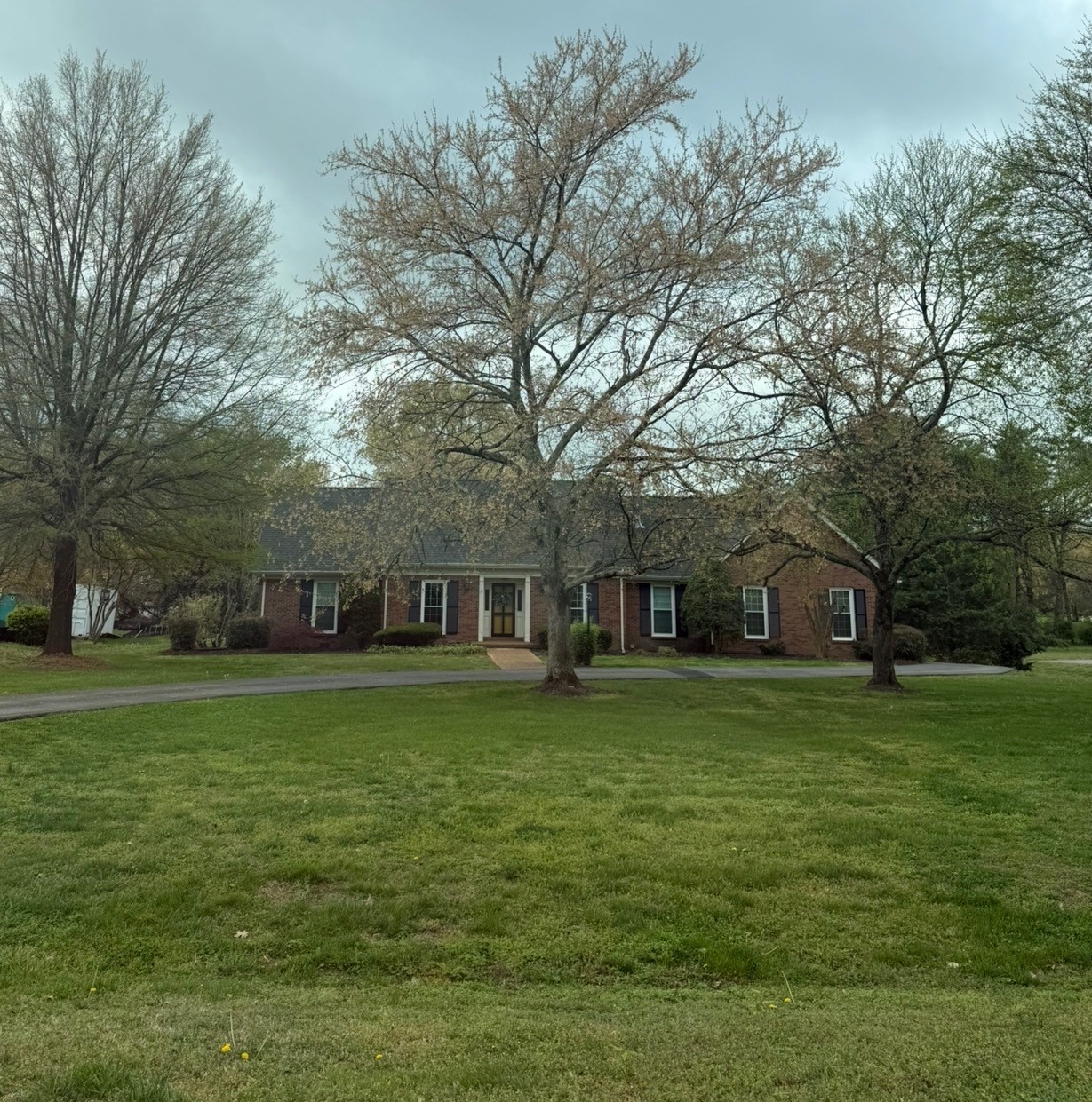 3006 Braintree Rd