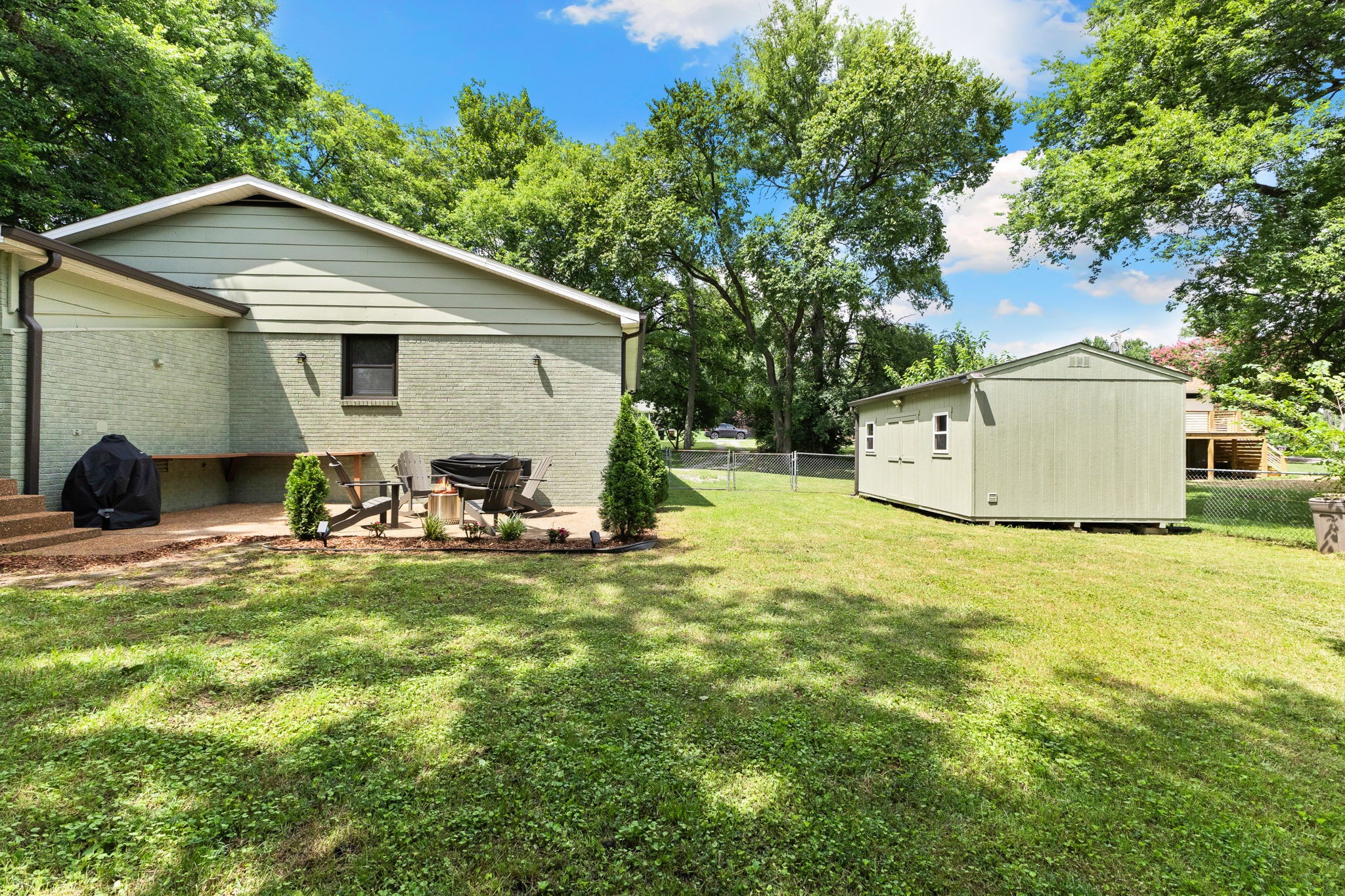 2879 Lyncrest Dr