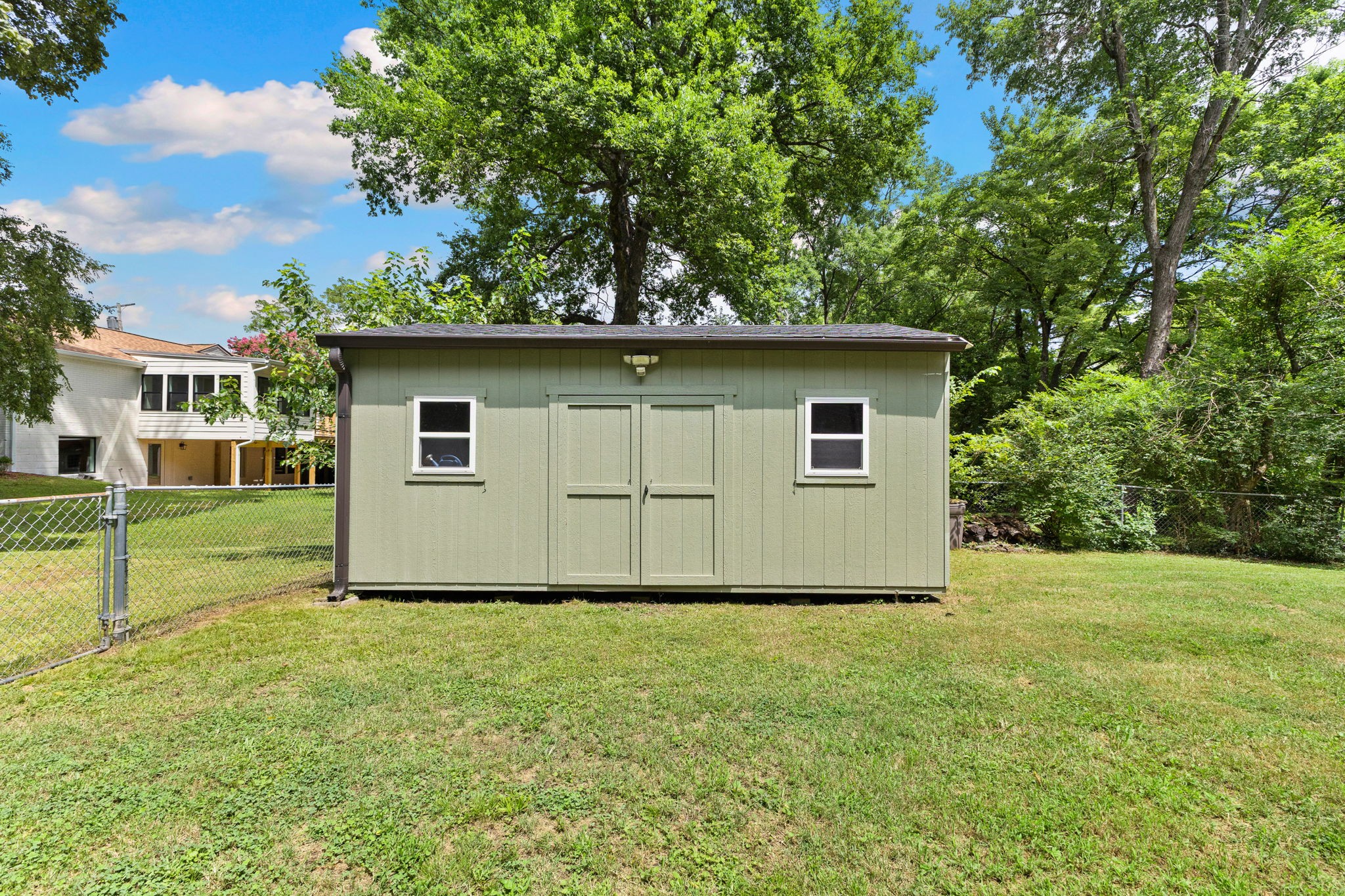2879 Lyncrest Dr