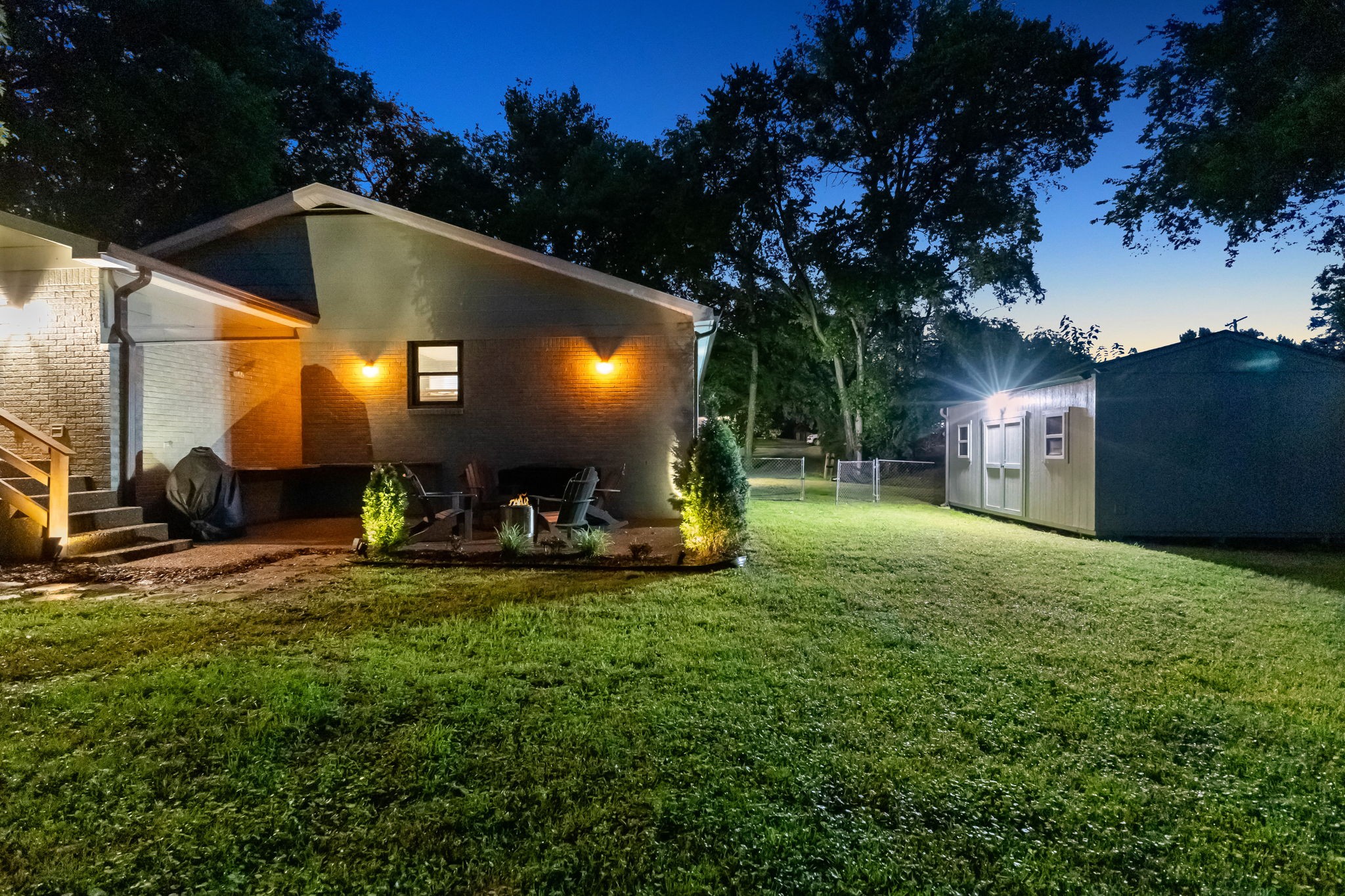2879 Lyncrest Dr