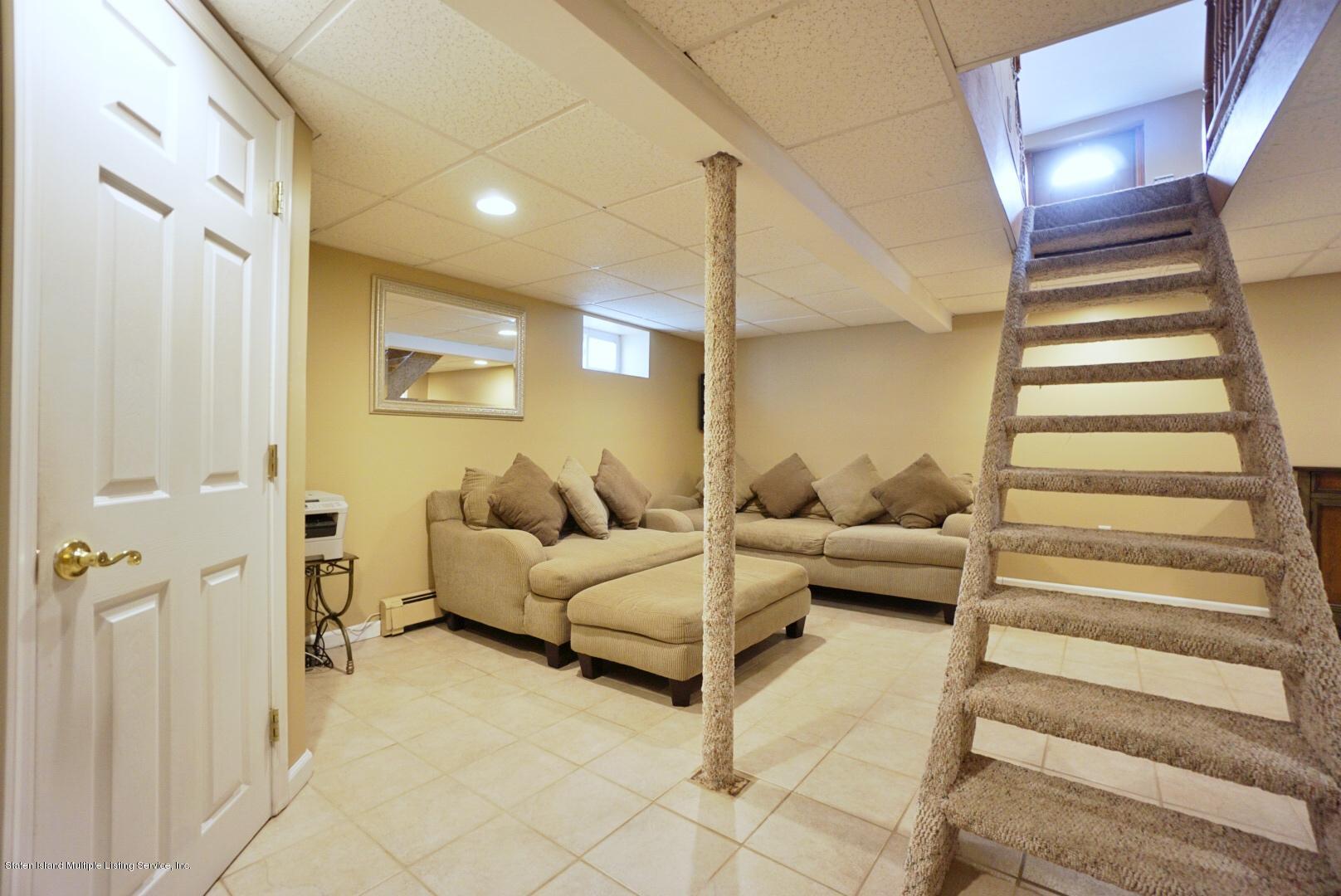 427 Foster Road