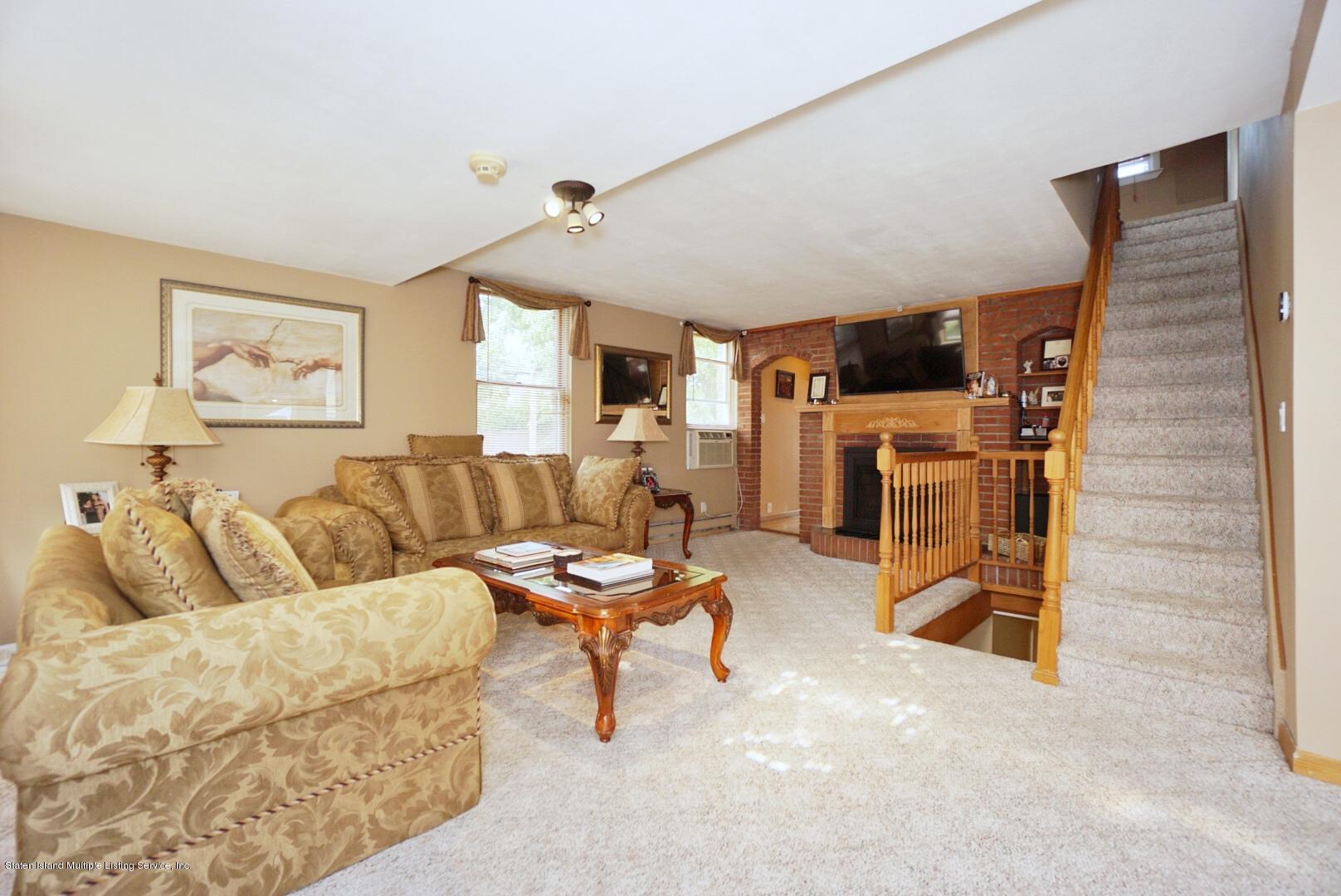 427 Foster Road