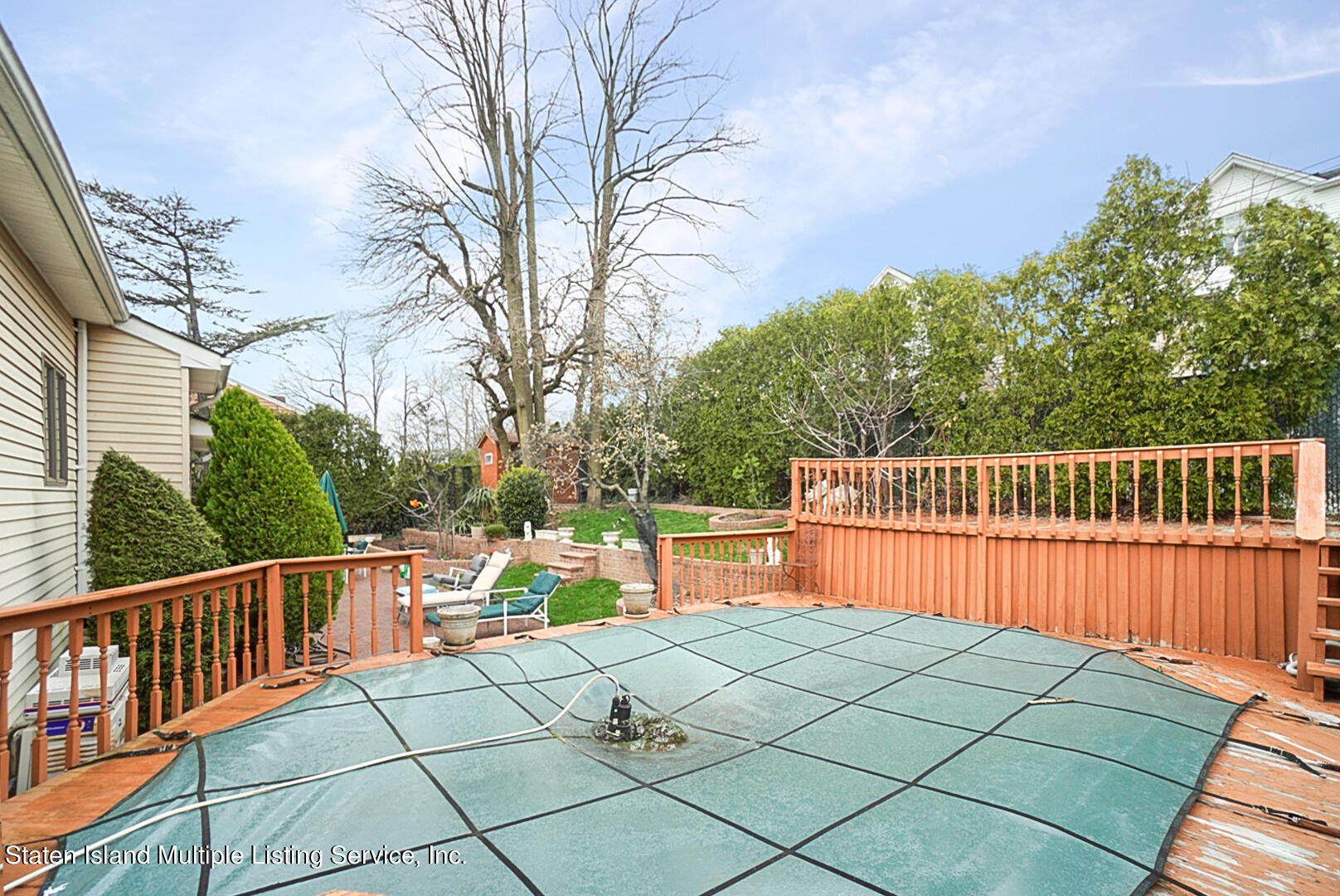 227 Kinghorn Street