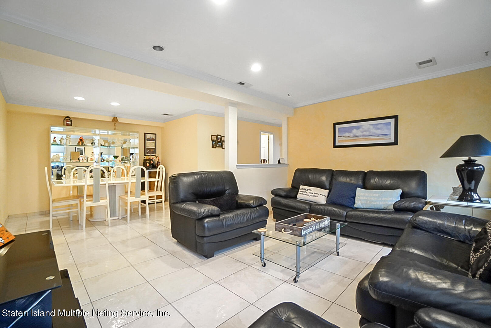 227 Kinghorn Street