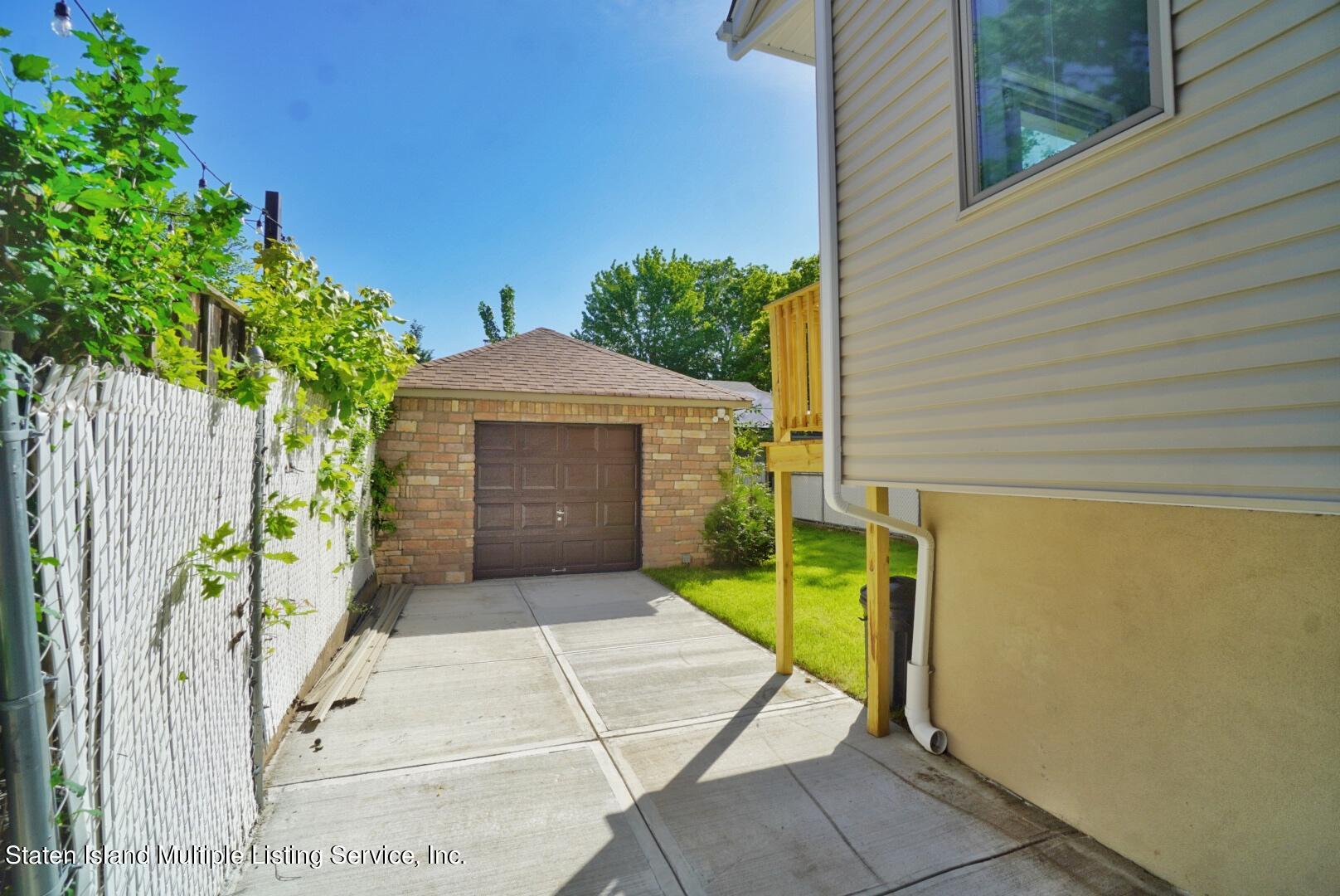 261 Cleveland Avenue