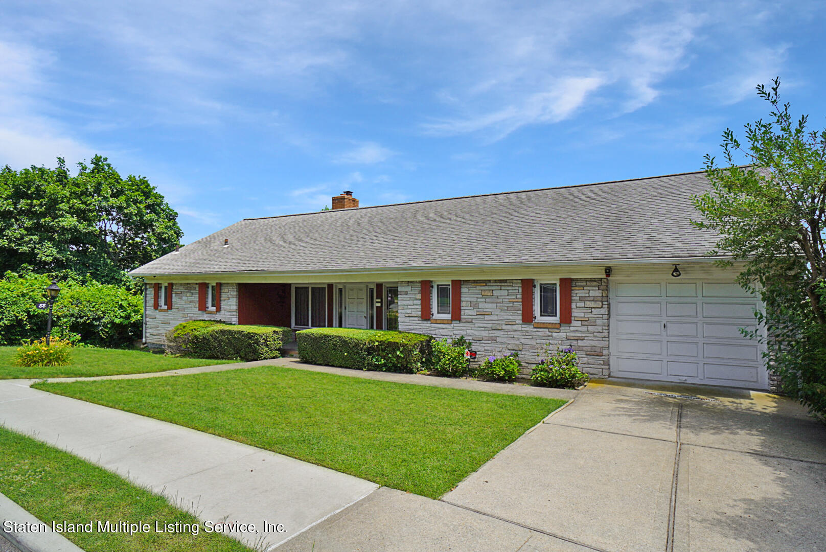 88 Nixon Avenue