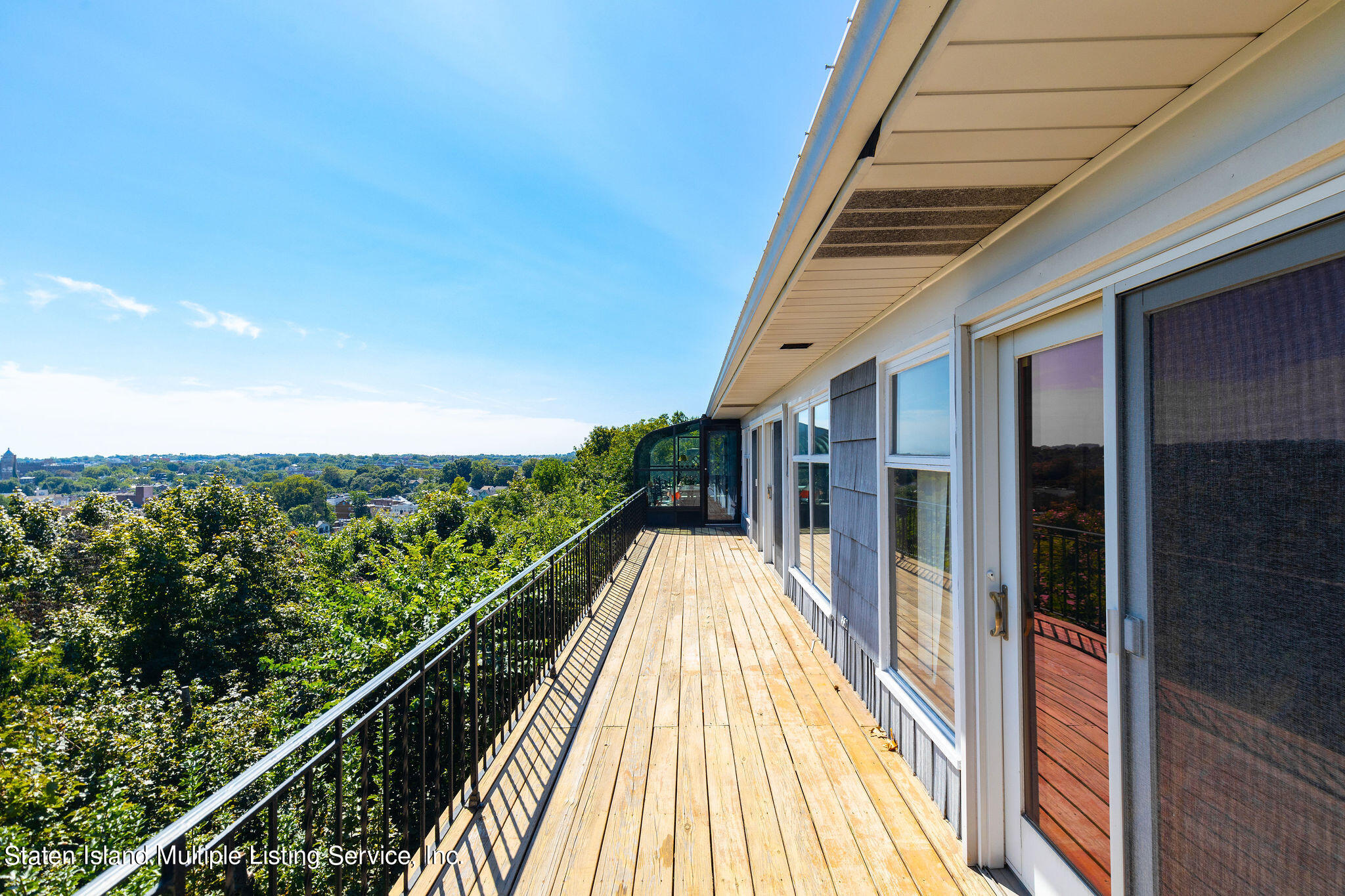 88 Nixon Avenue