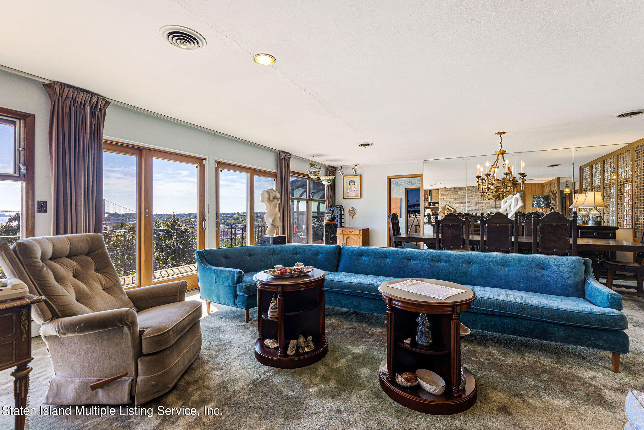 88 Nixon Avenue