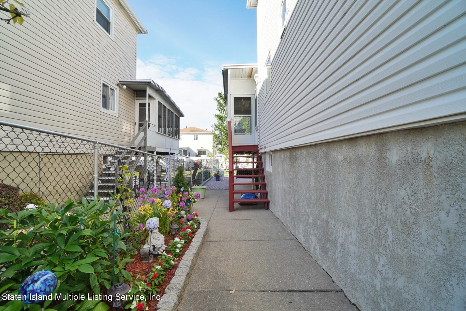 62 Slater Boulevard