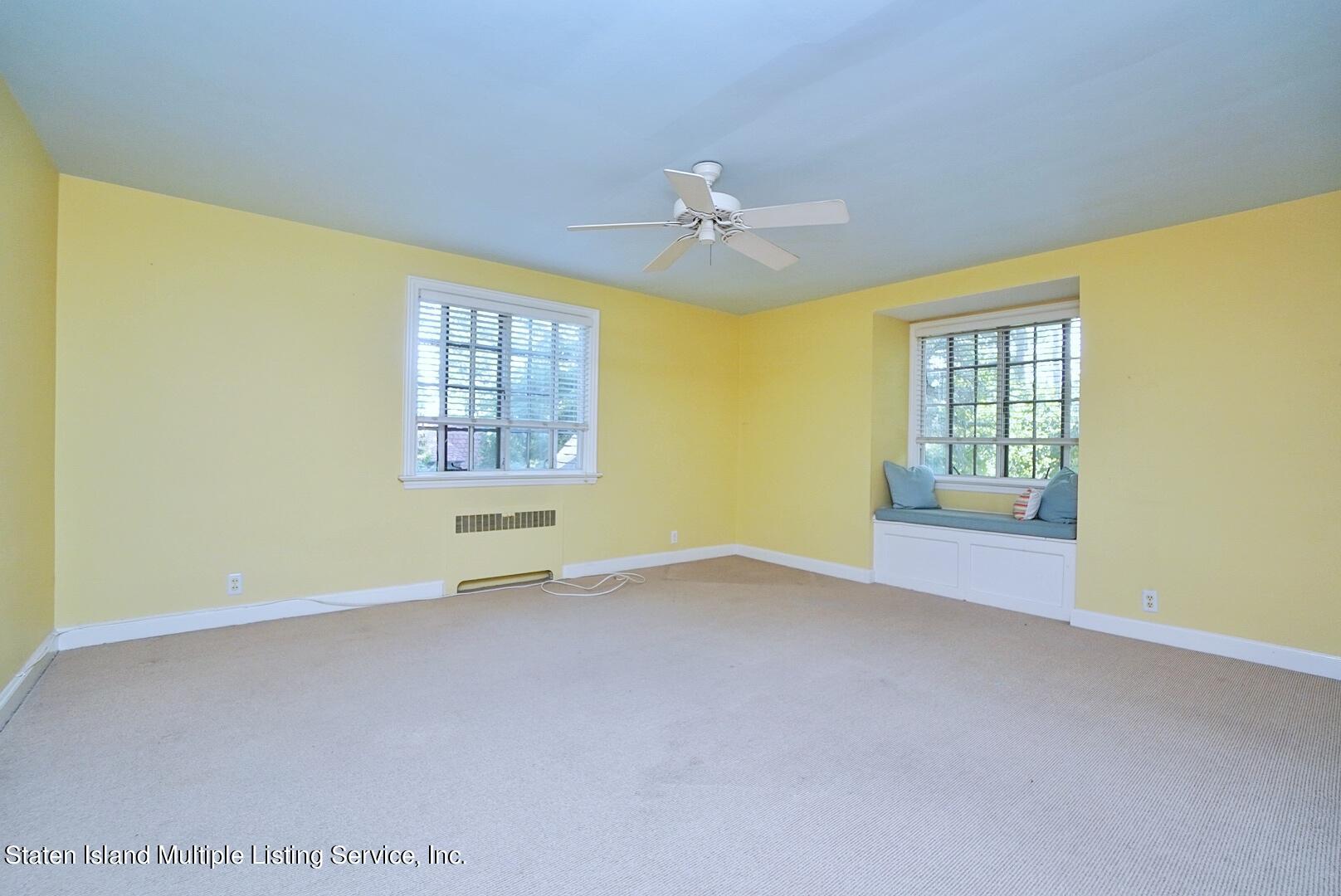 16 Lynnhaven Place