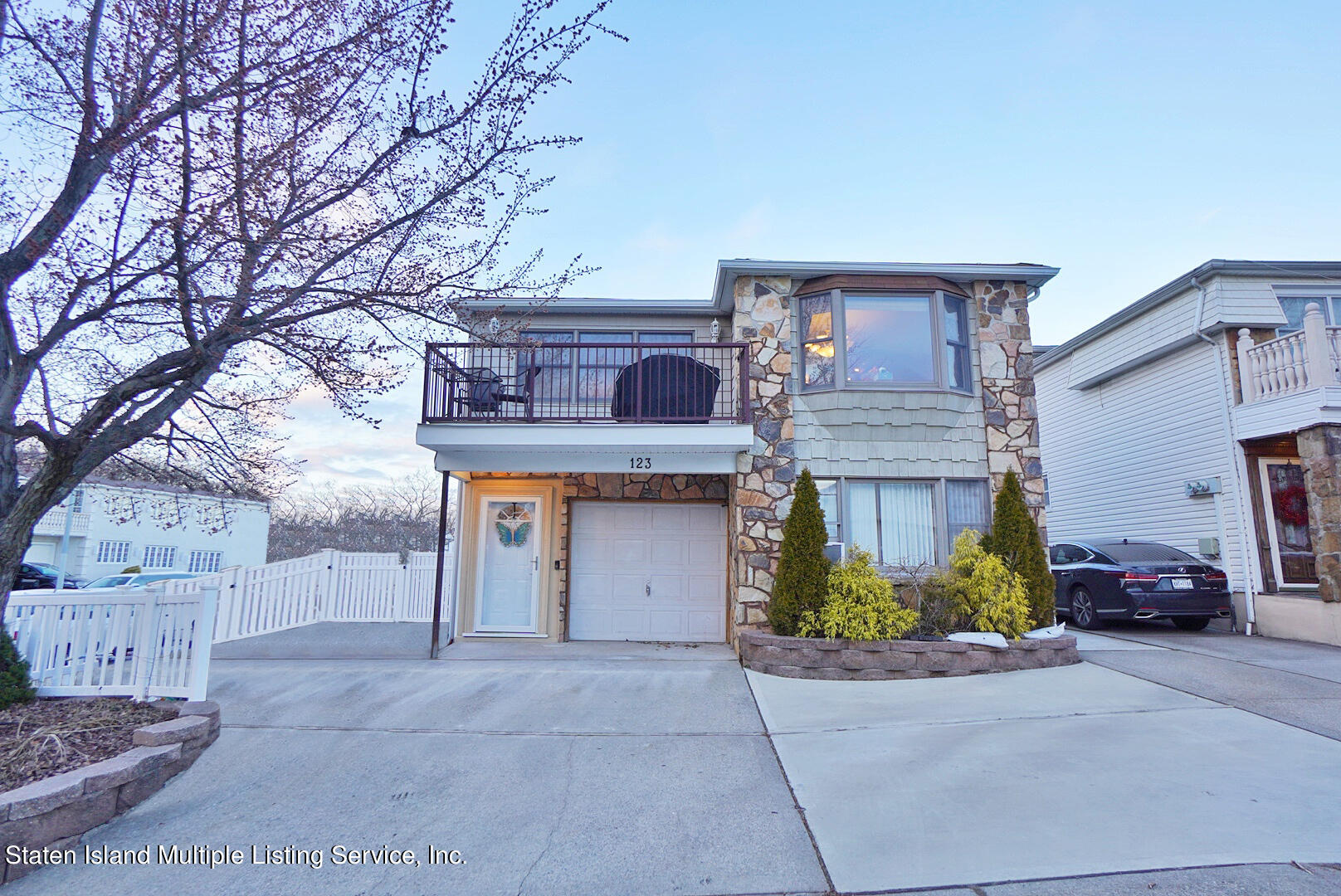 123 Rivington Avenue