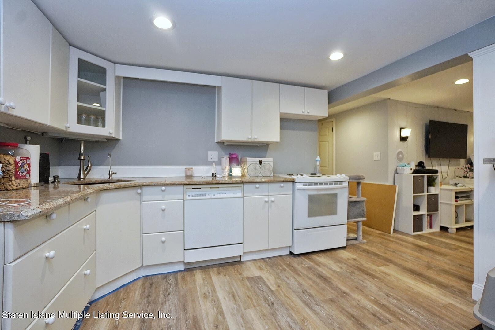 123 Rivington Avenue