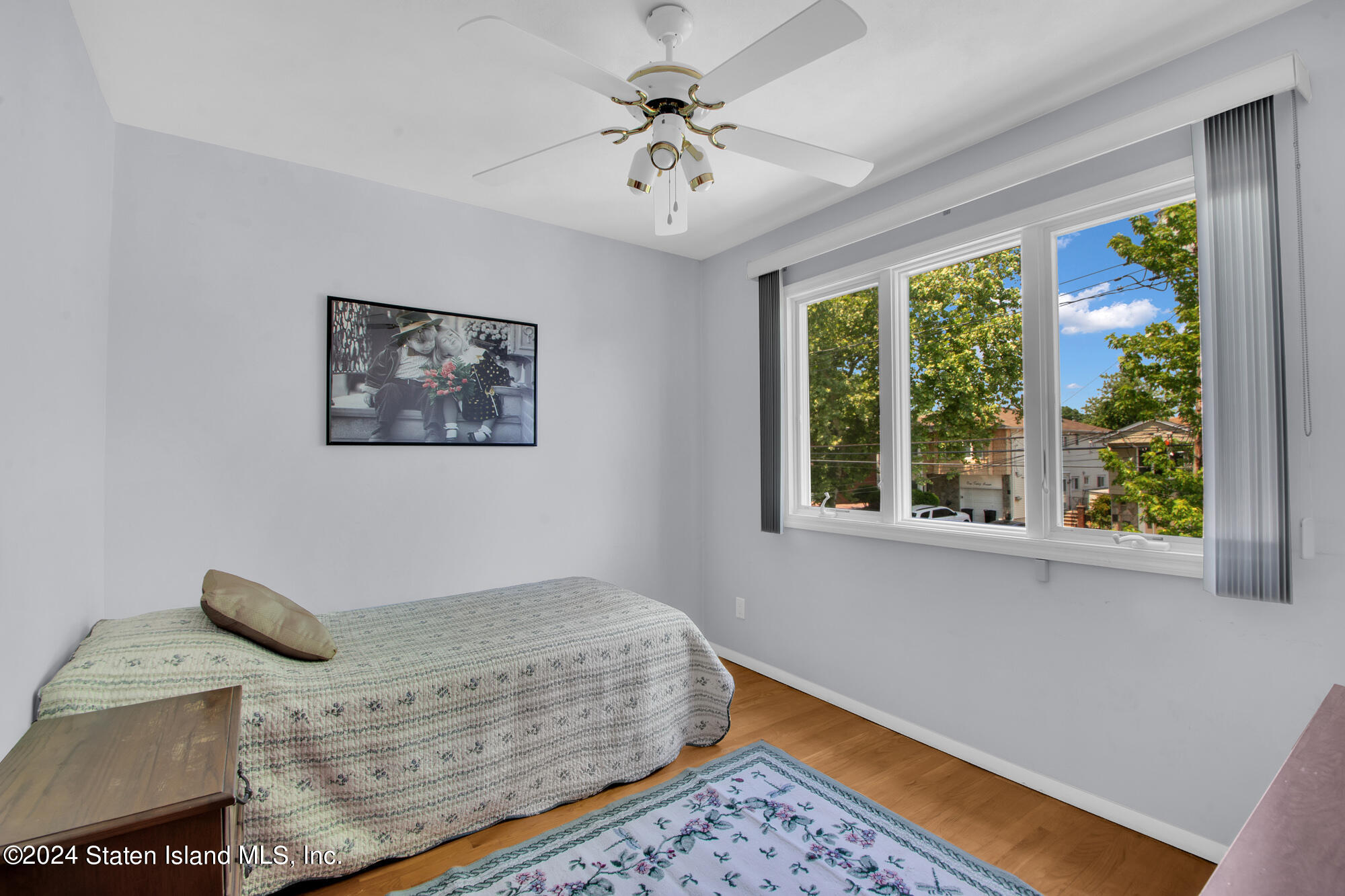 132 Scranton Avenue