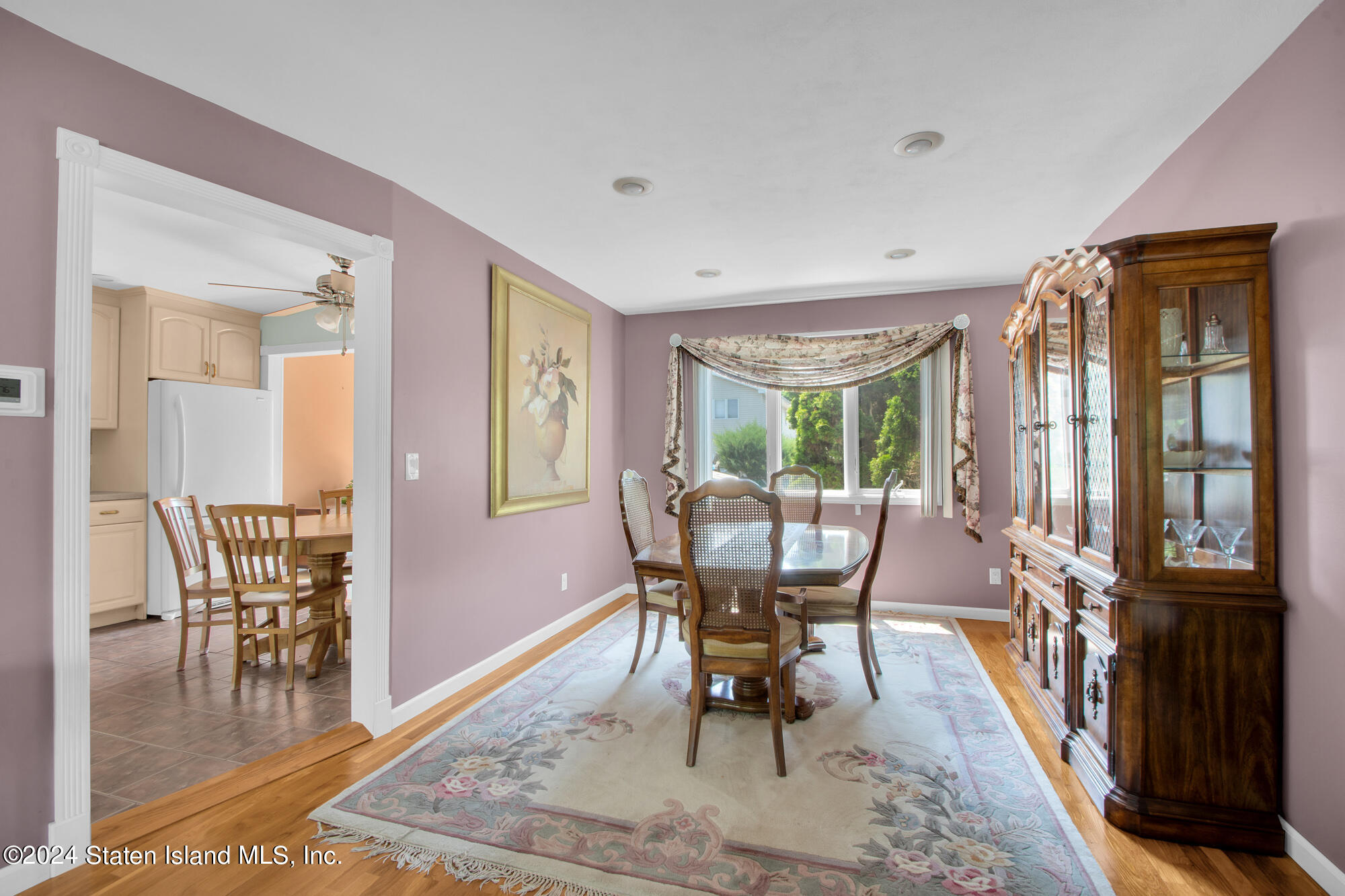 132 Scranton Avenue