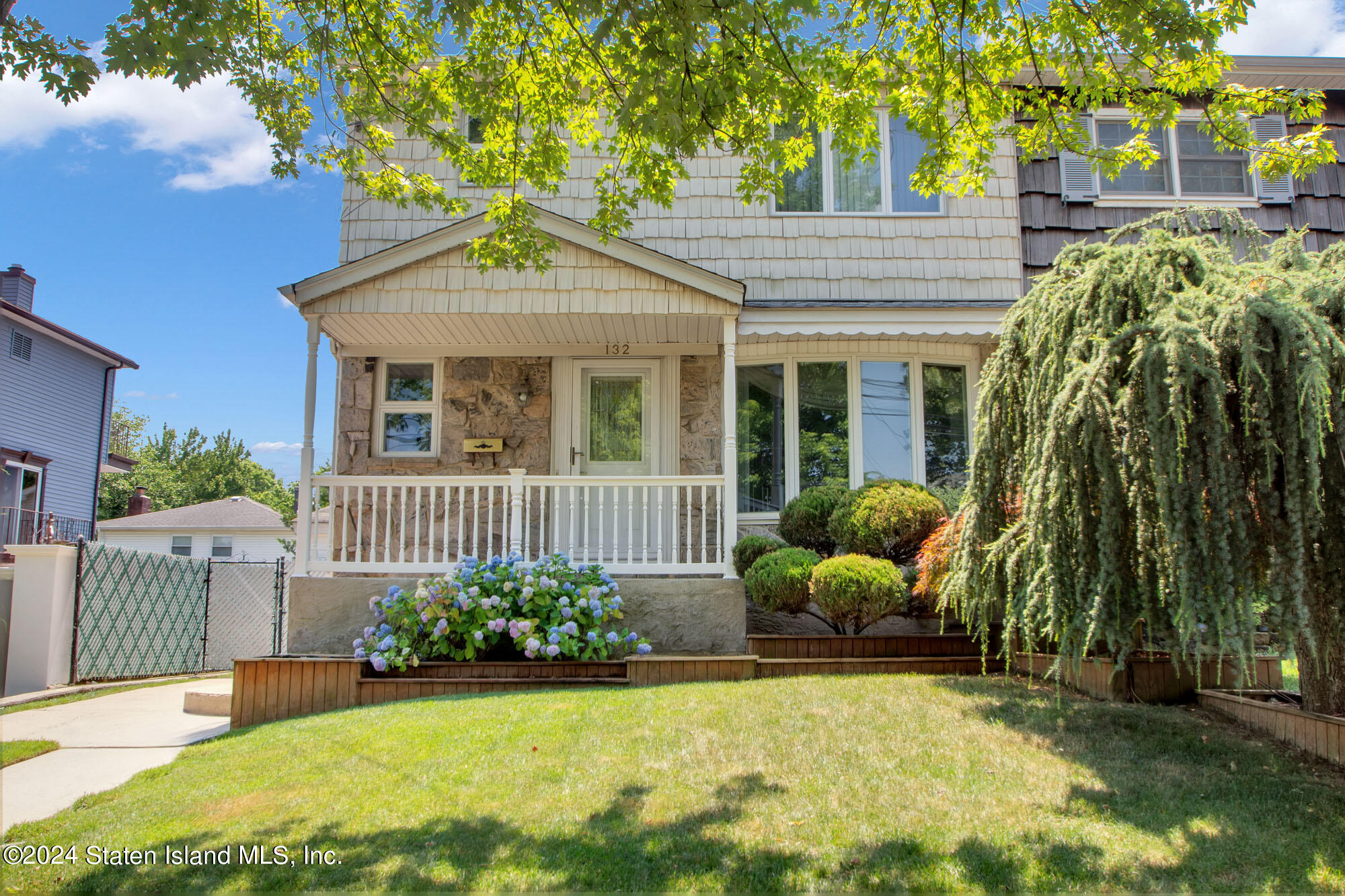 132 Scranton Avenue
