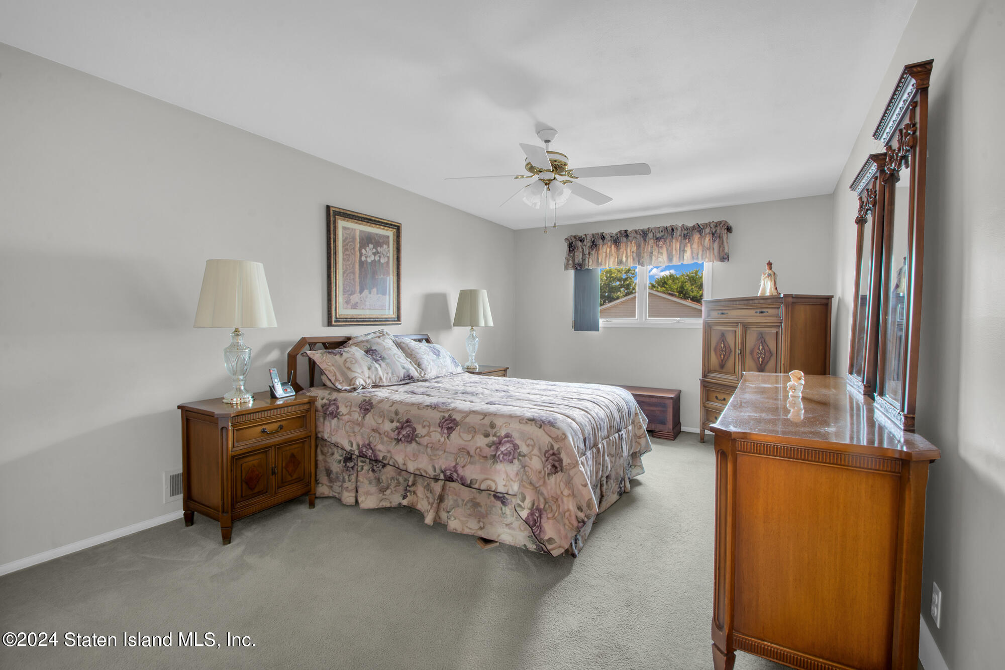 132 Scranton Avenue