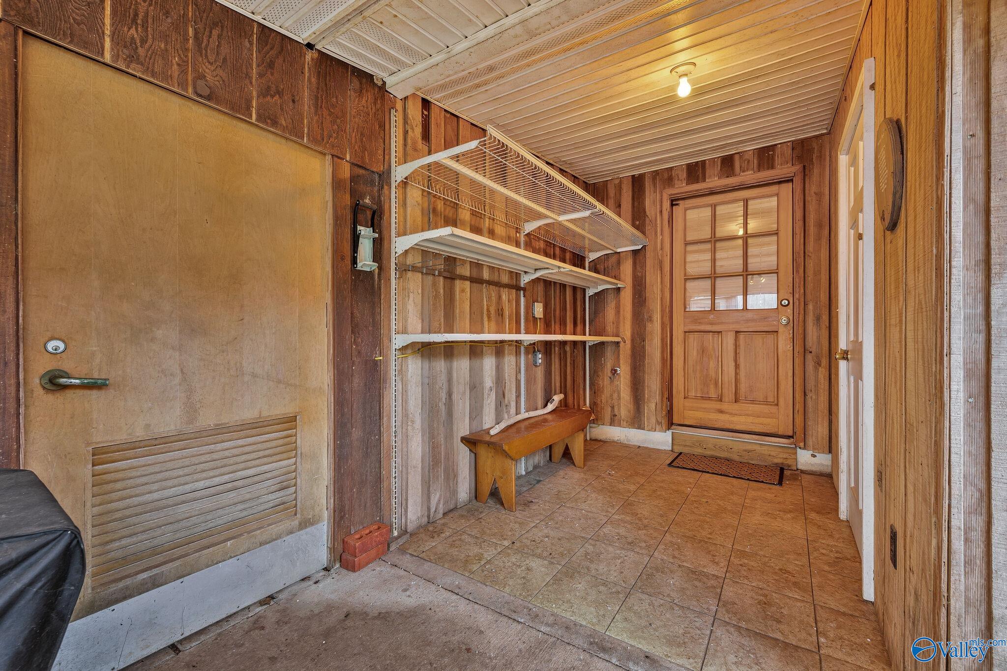 881 Lakewood View Road