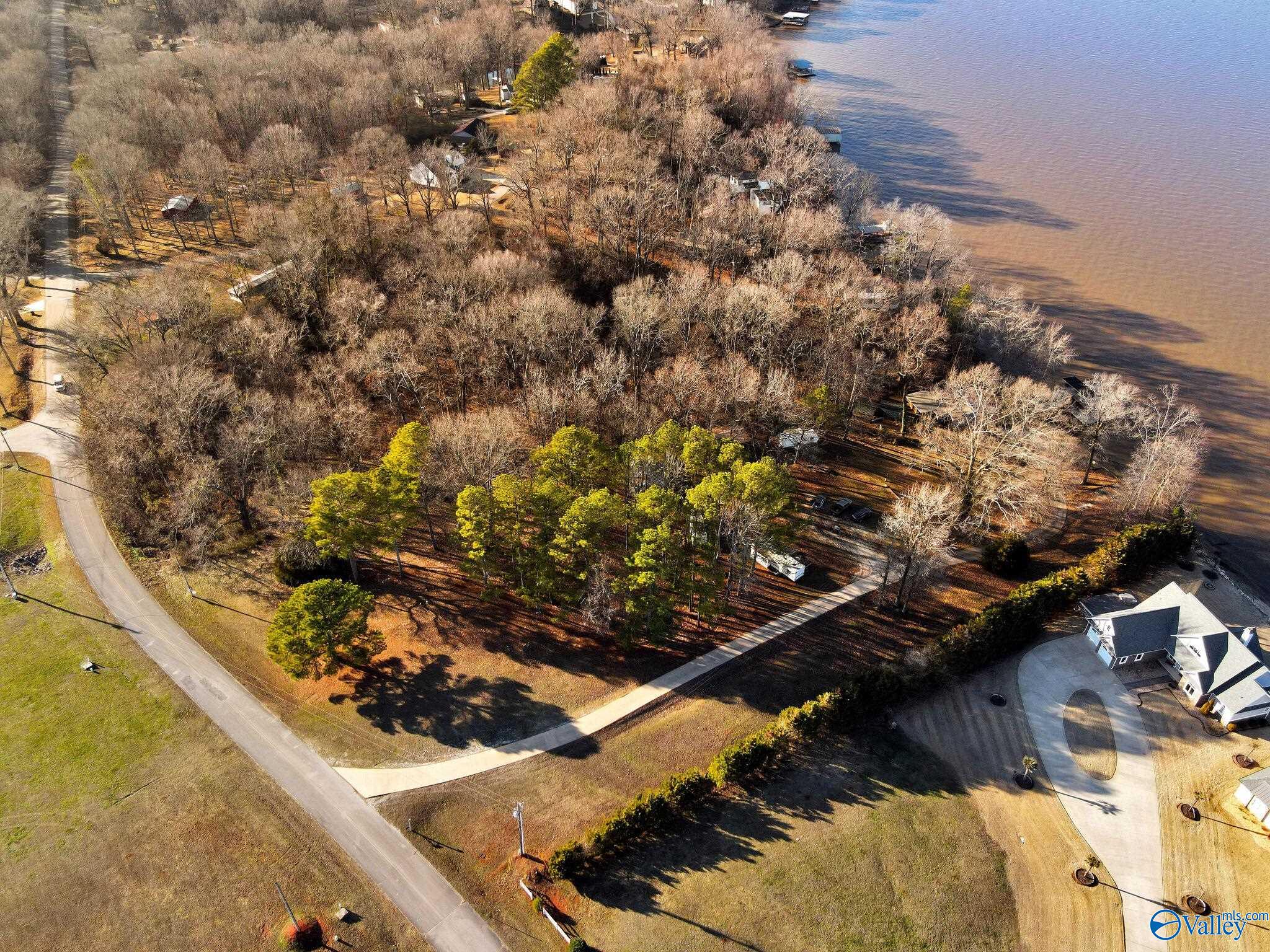 881 Lakewood View Road