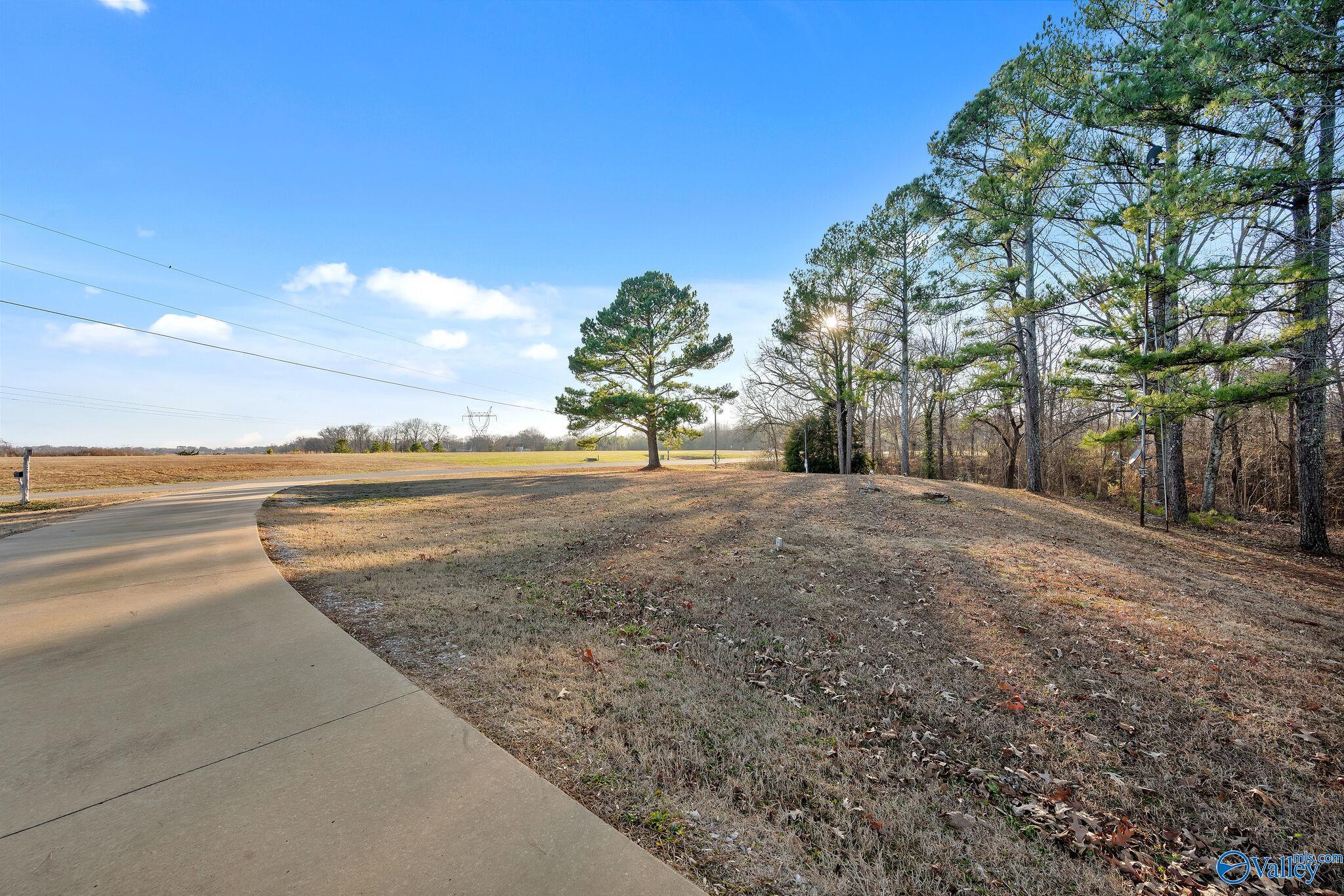 881 Lakewood View Road