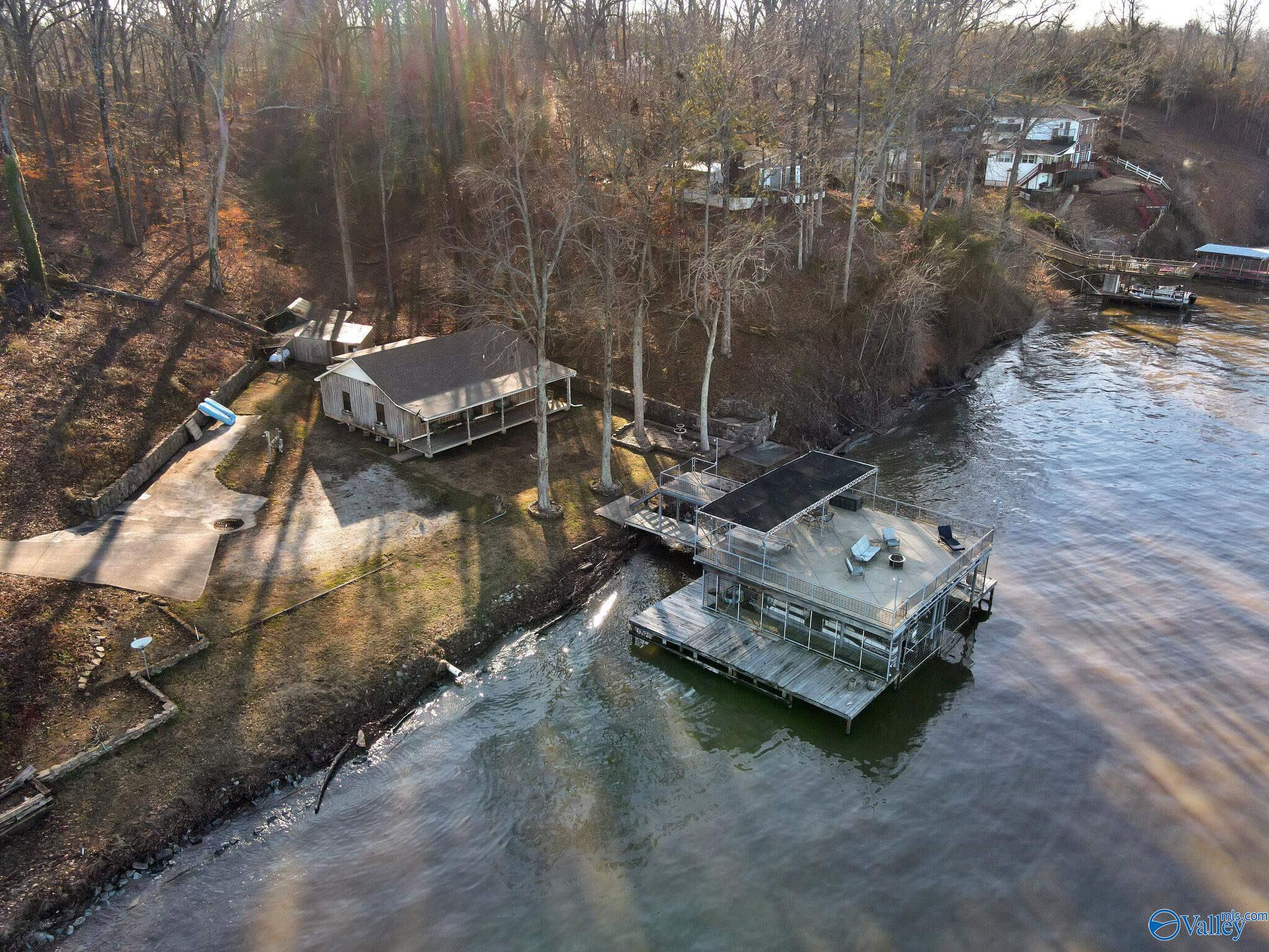 881 Lakewood View Road