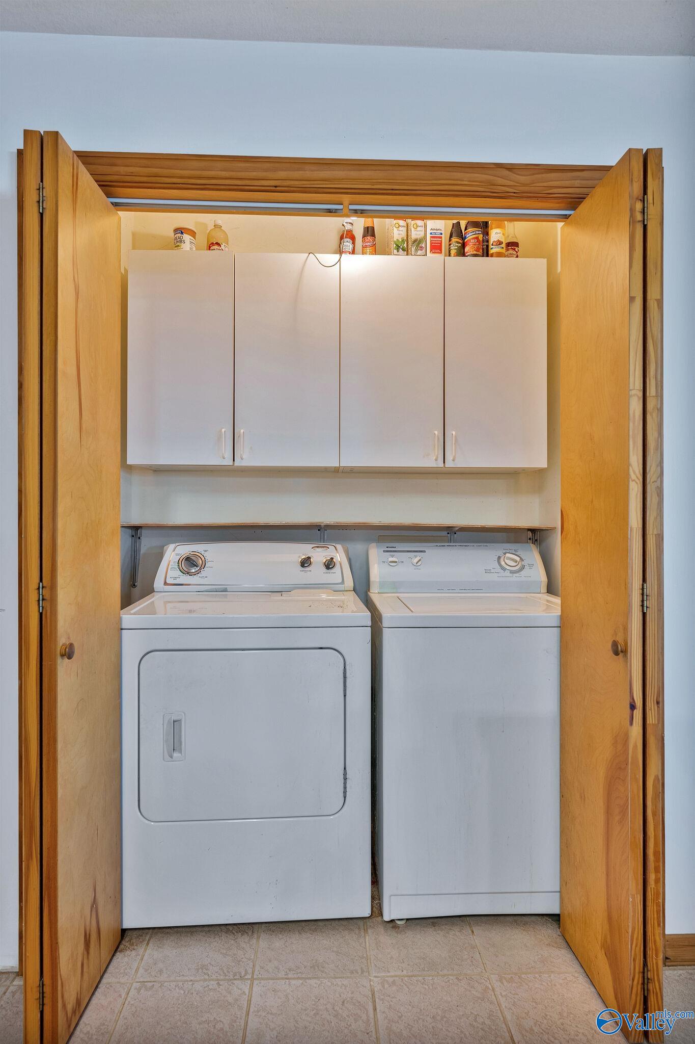 881 Lakewood View Road