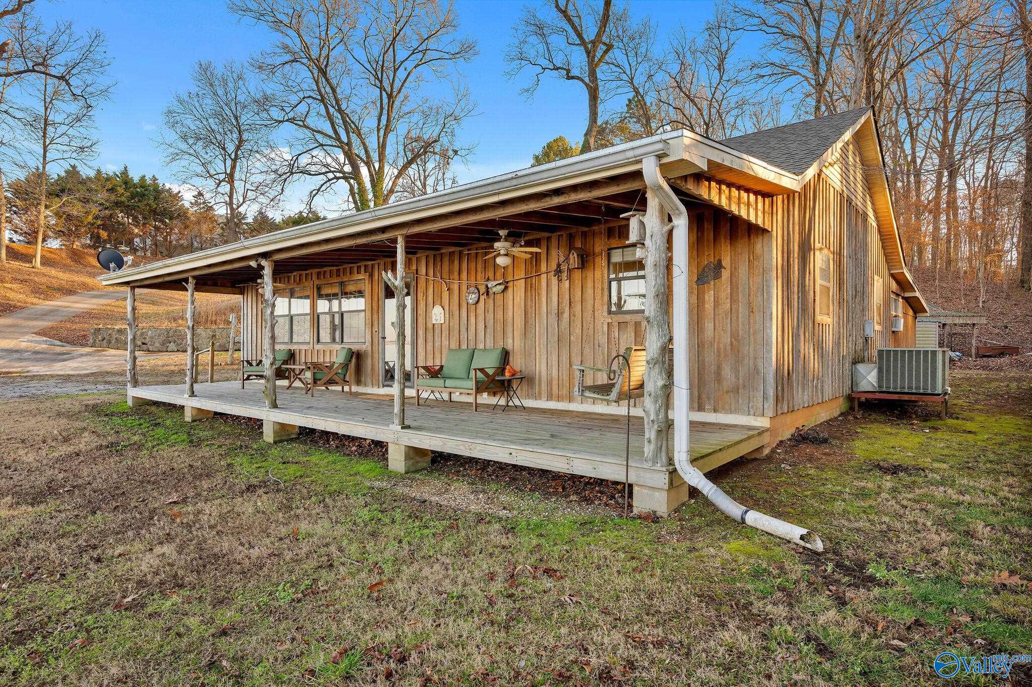 881 Lakewood View Road