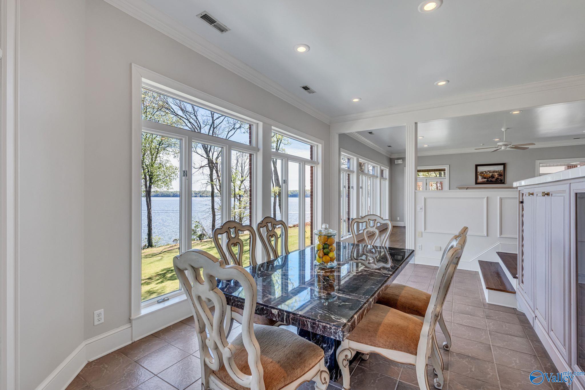 658 Saddlebrook Drive