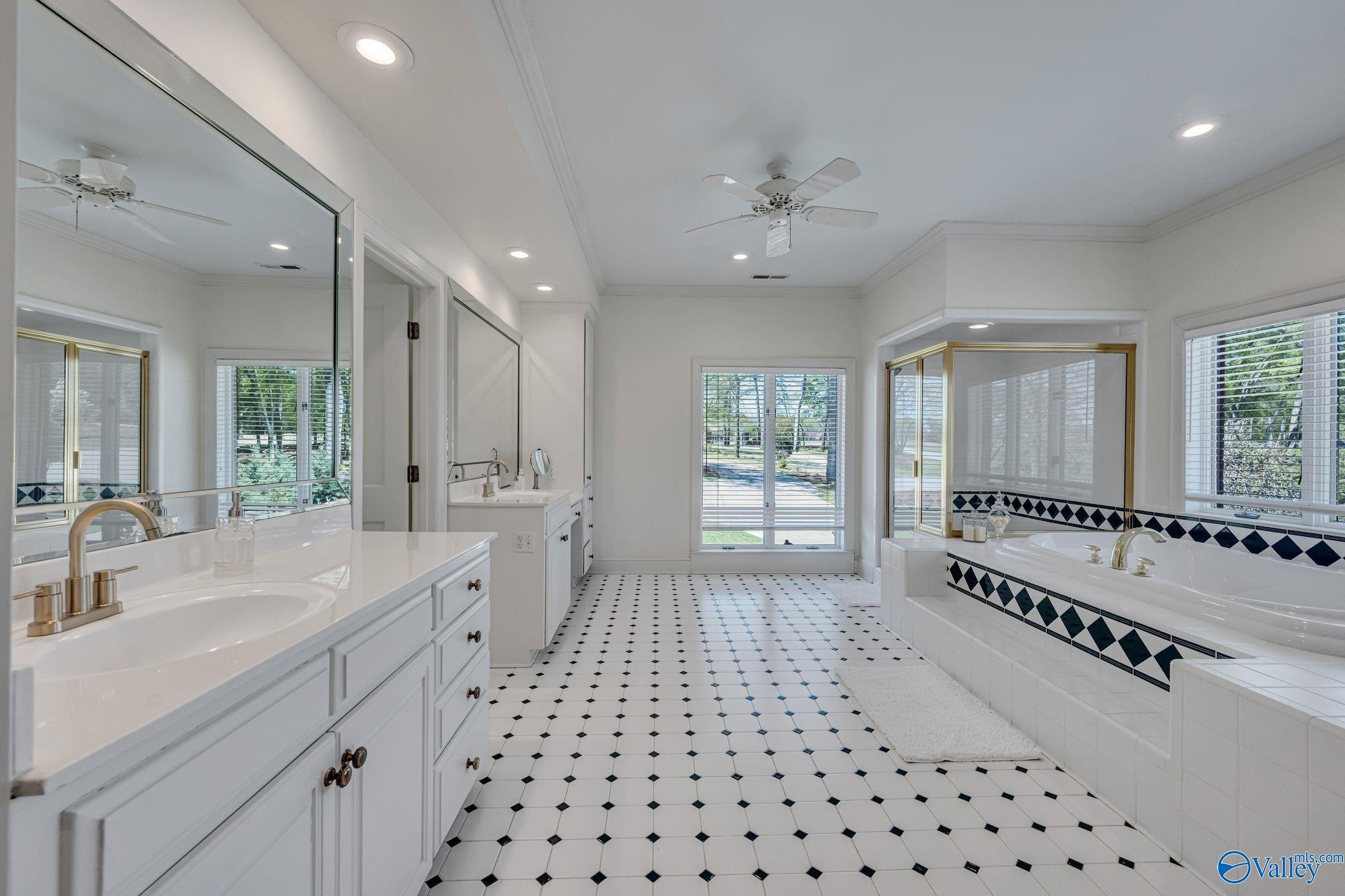 658 Saddlebrook Drive