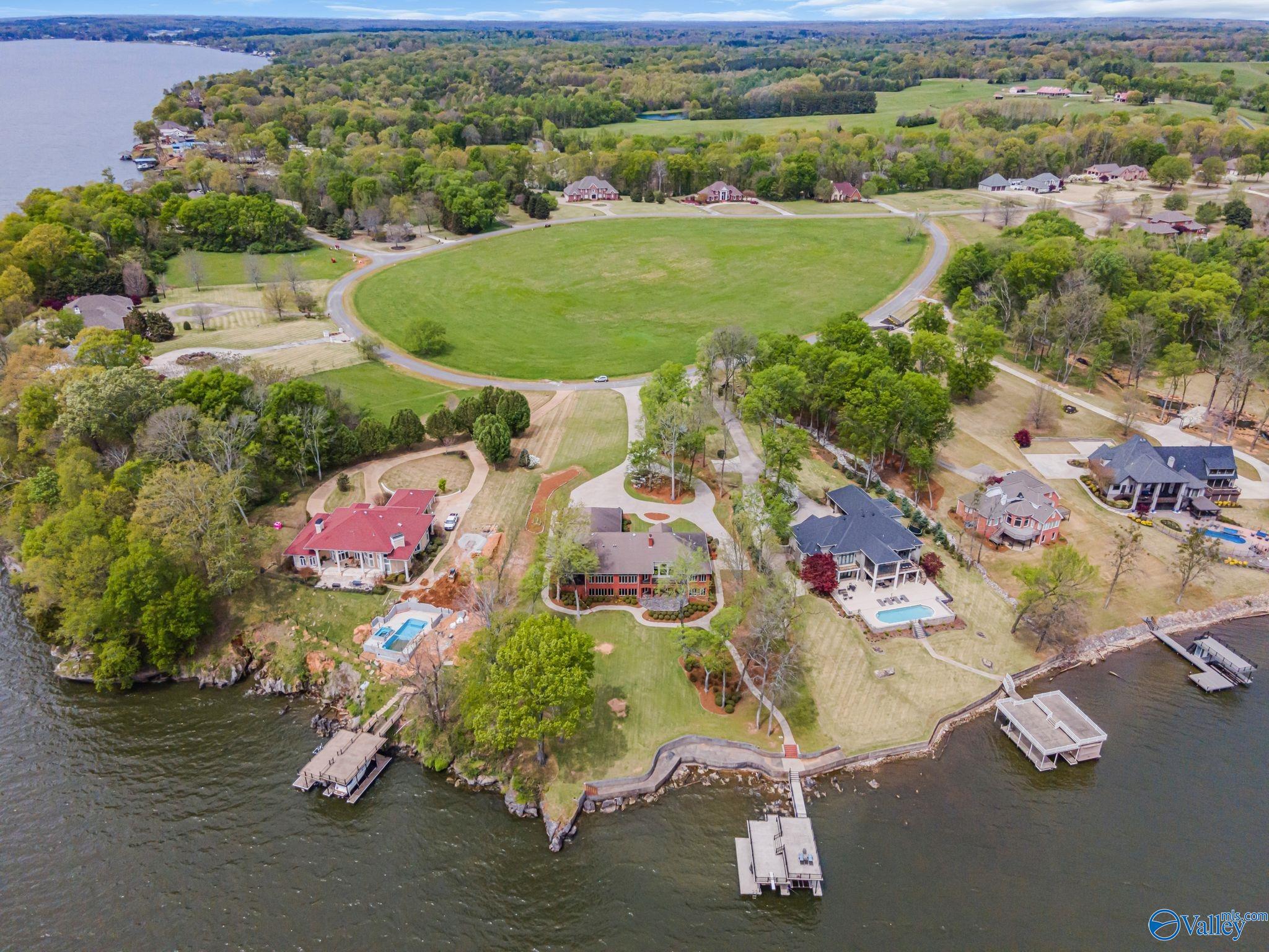 658 Saddlebrook Drive