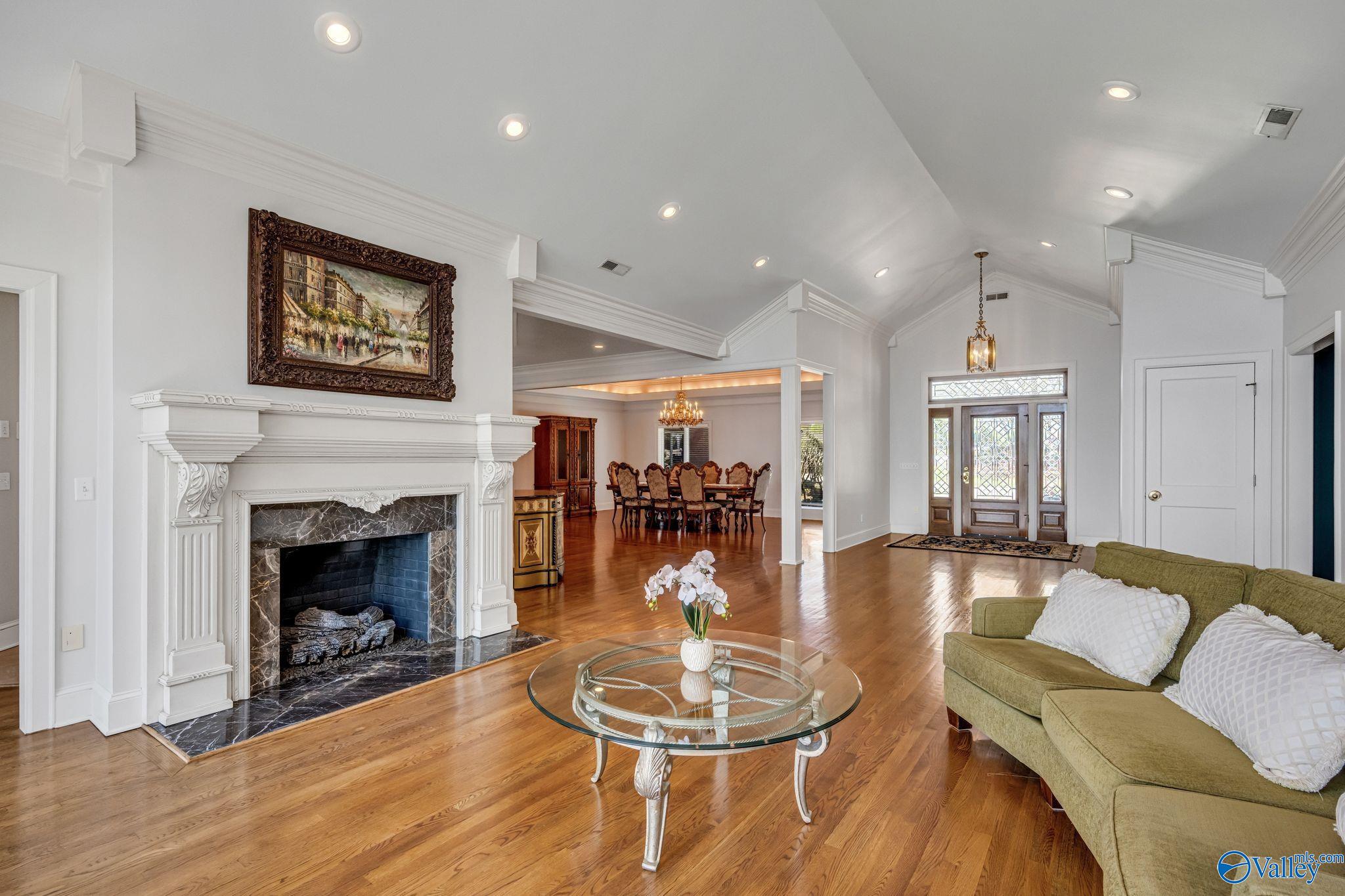 658 Saddlebrook Drive