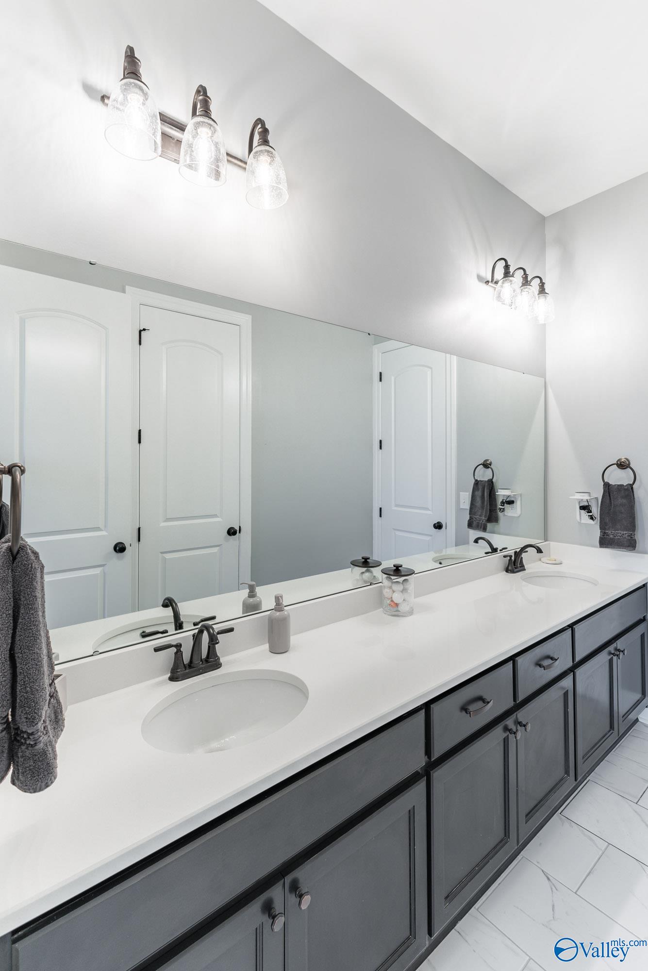 8213 Nantucket Circle