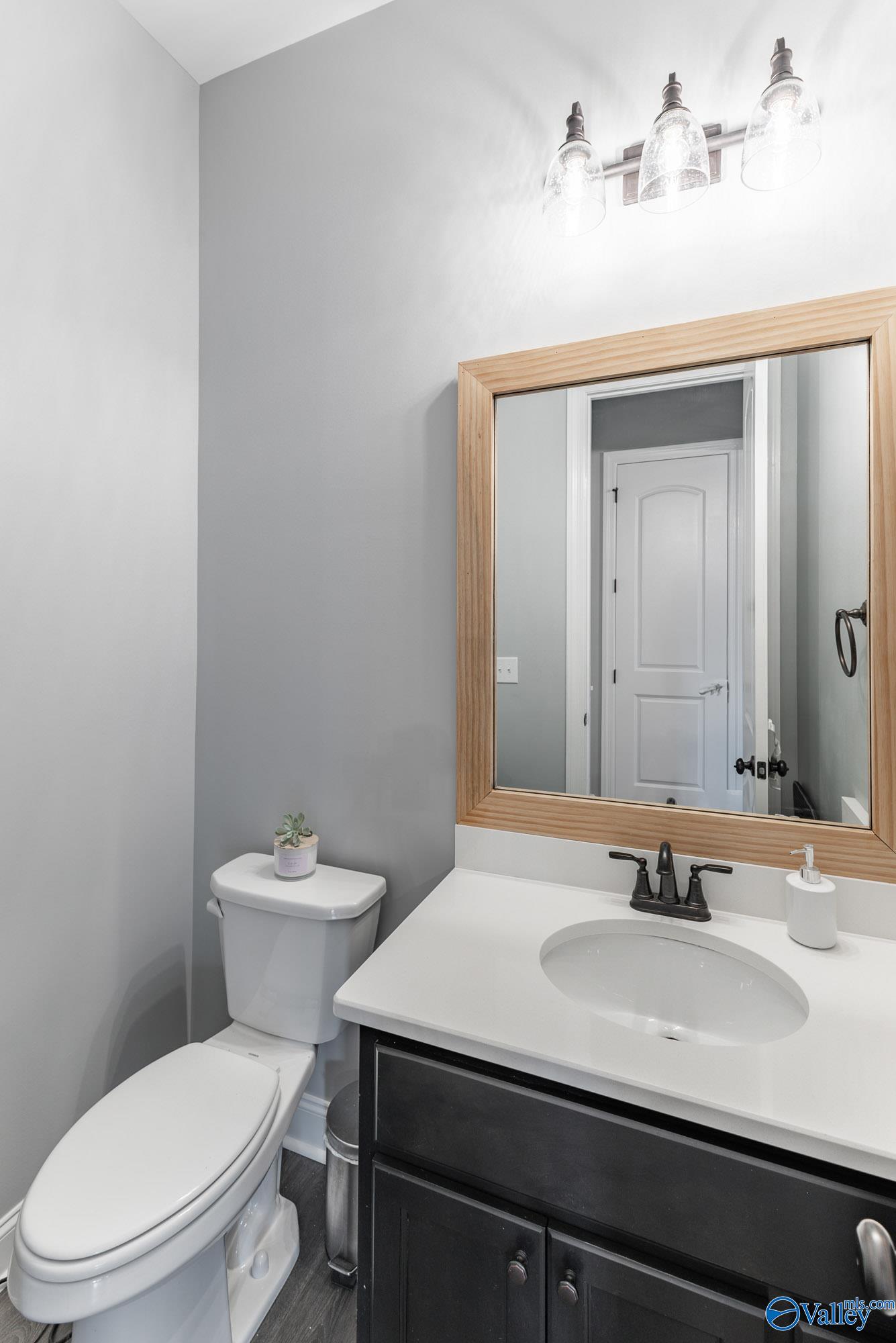 8213 Nantucket Circle