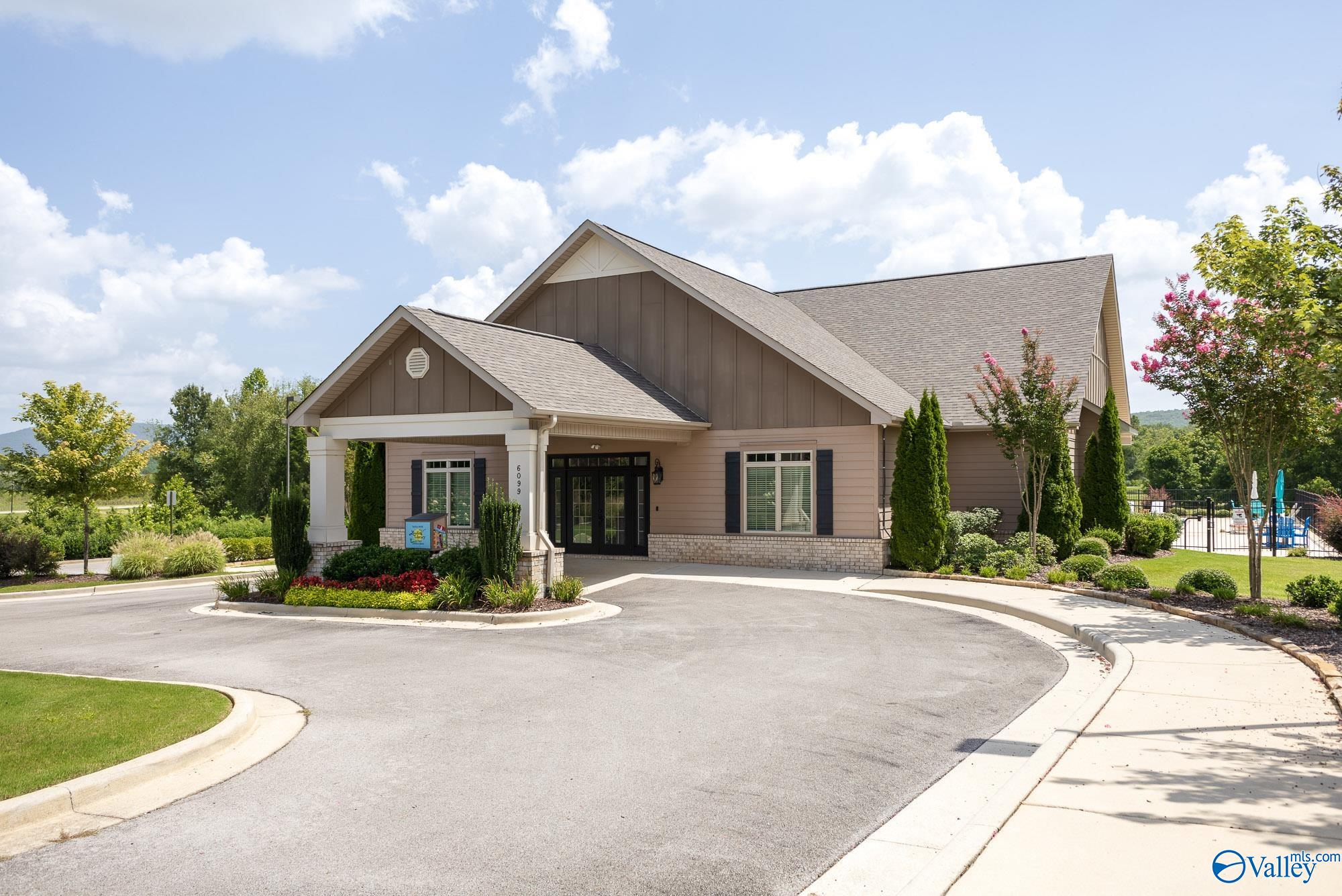 8213 Nantucket Circle