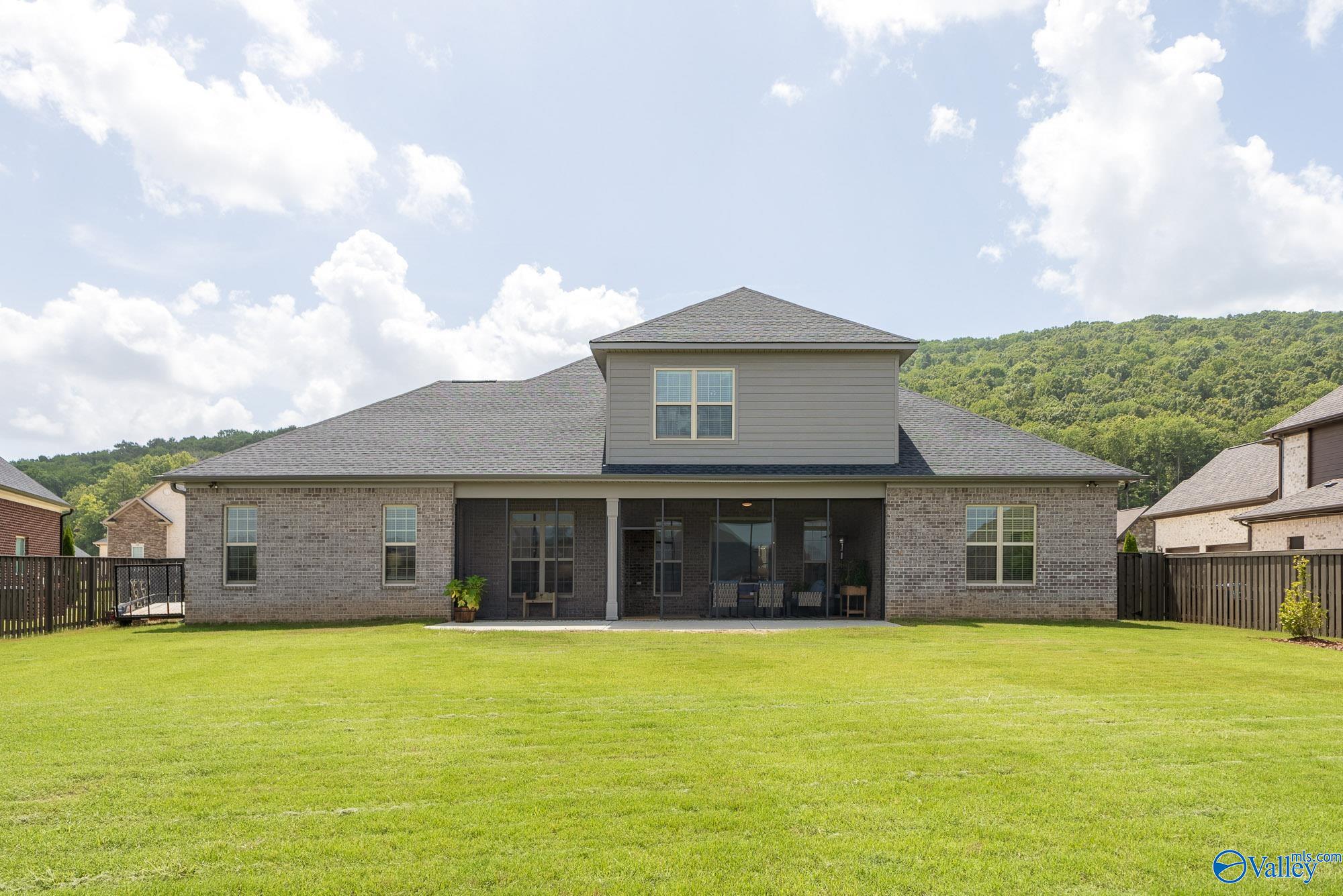 8213 Nantucket Circle