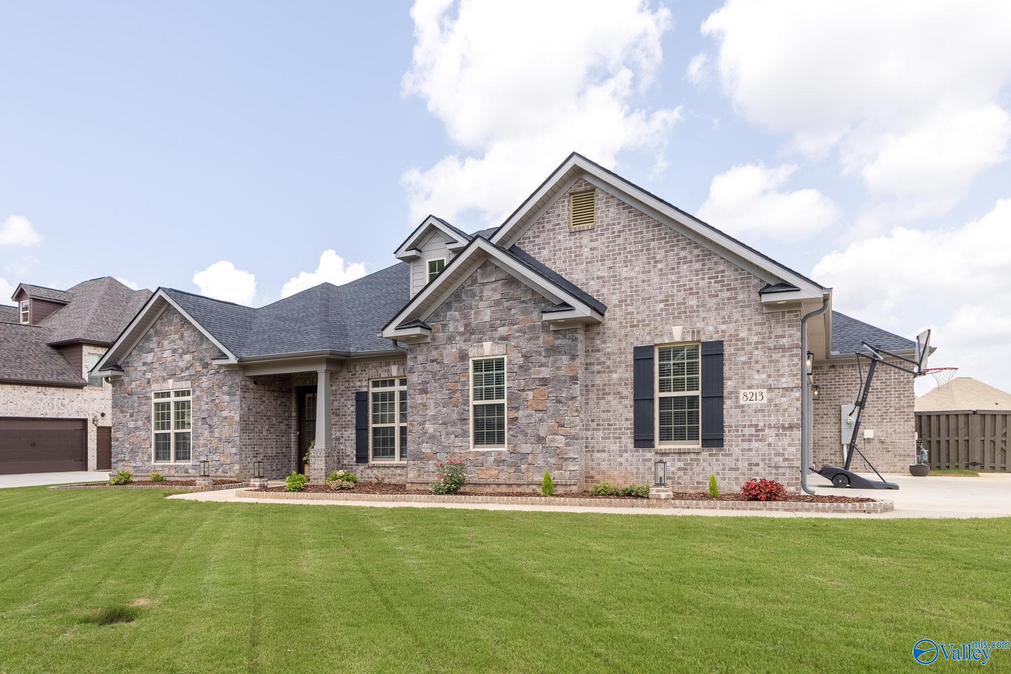 8213 Nantucket Circle