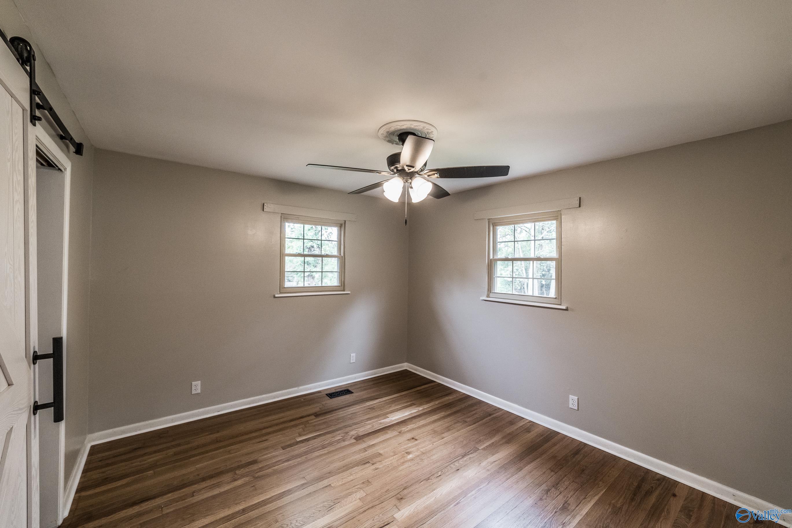 11804 East Gateway Drive