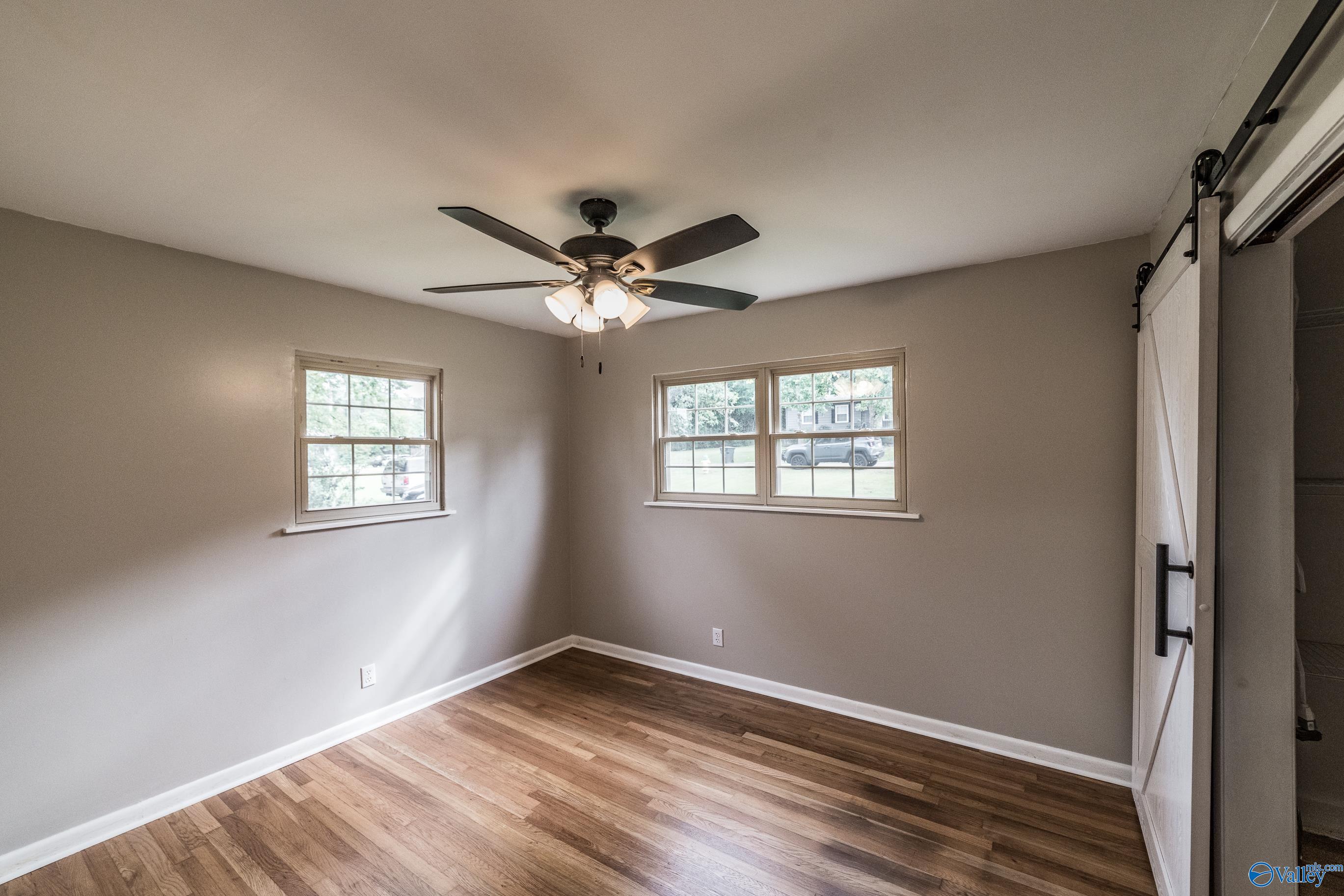 11804 East Gateway Drive