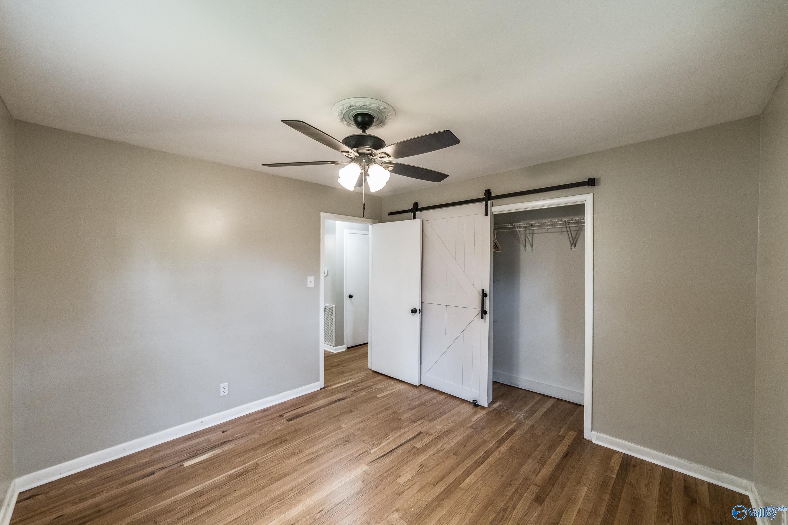 11804 East Gateway Drive