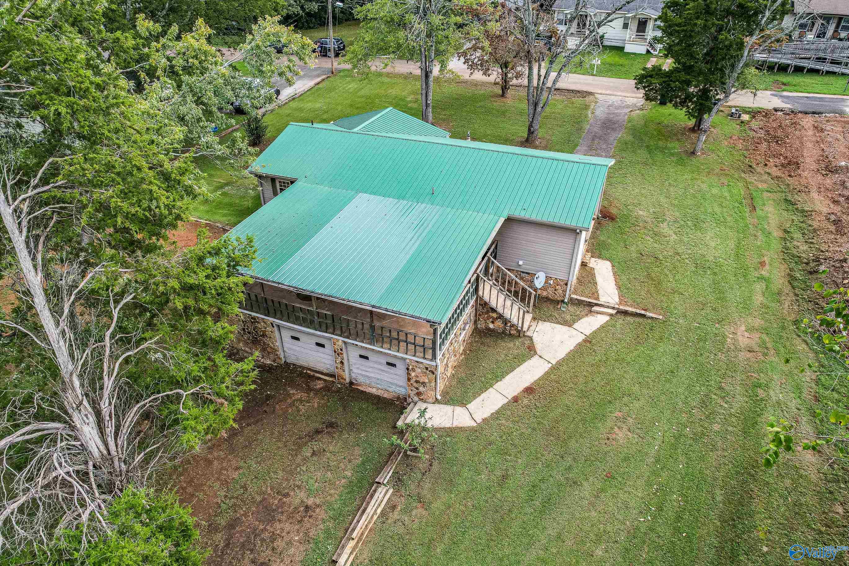 11804 East Gateway Drive