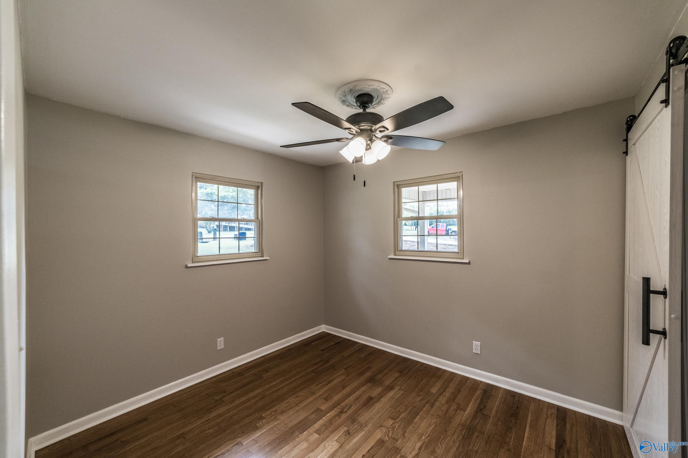 11804 East Gateway Drive